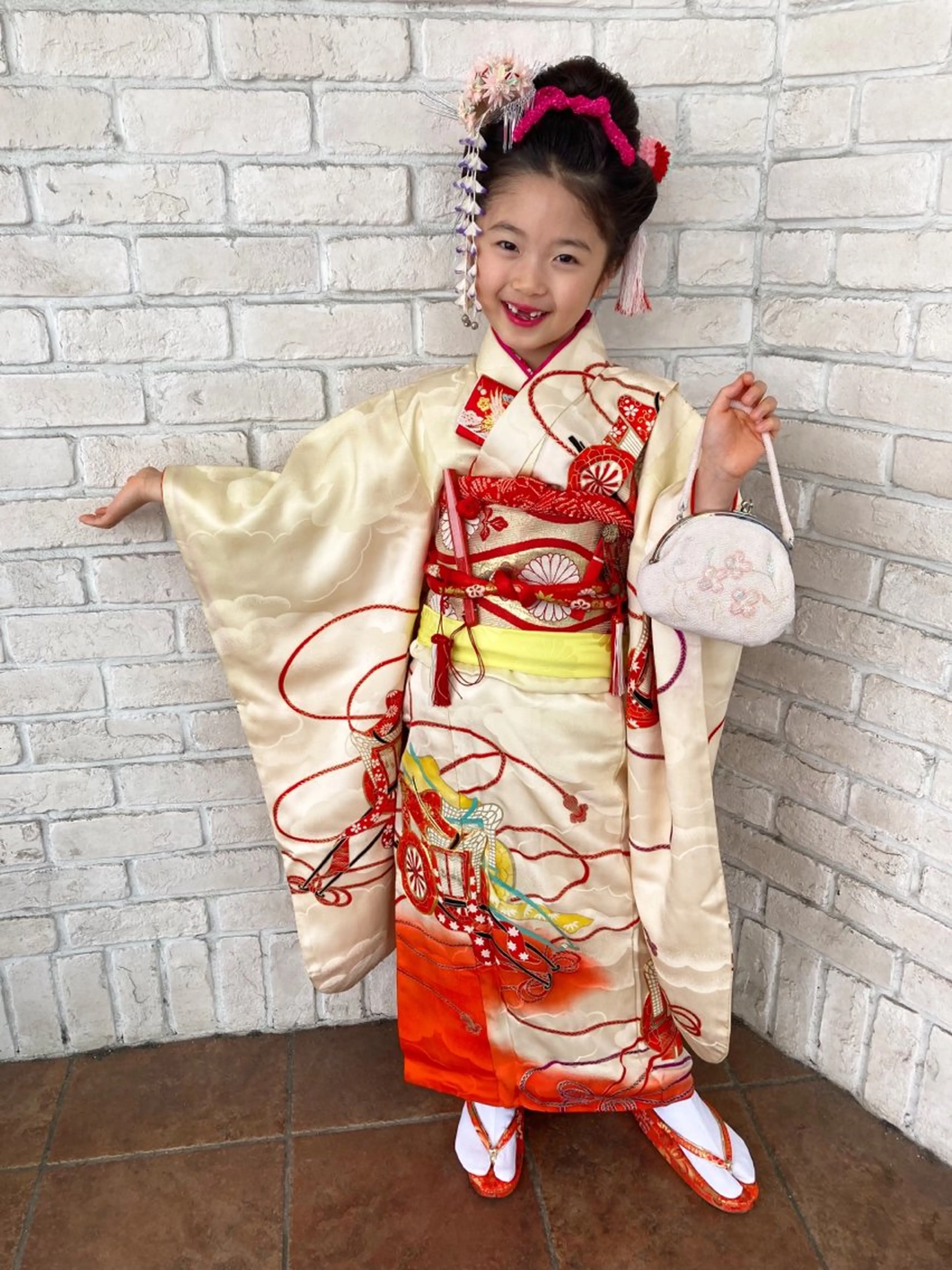 白髪ぼかしハイライト 着付けヘアアレンジのその他イメージ