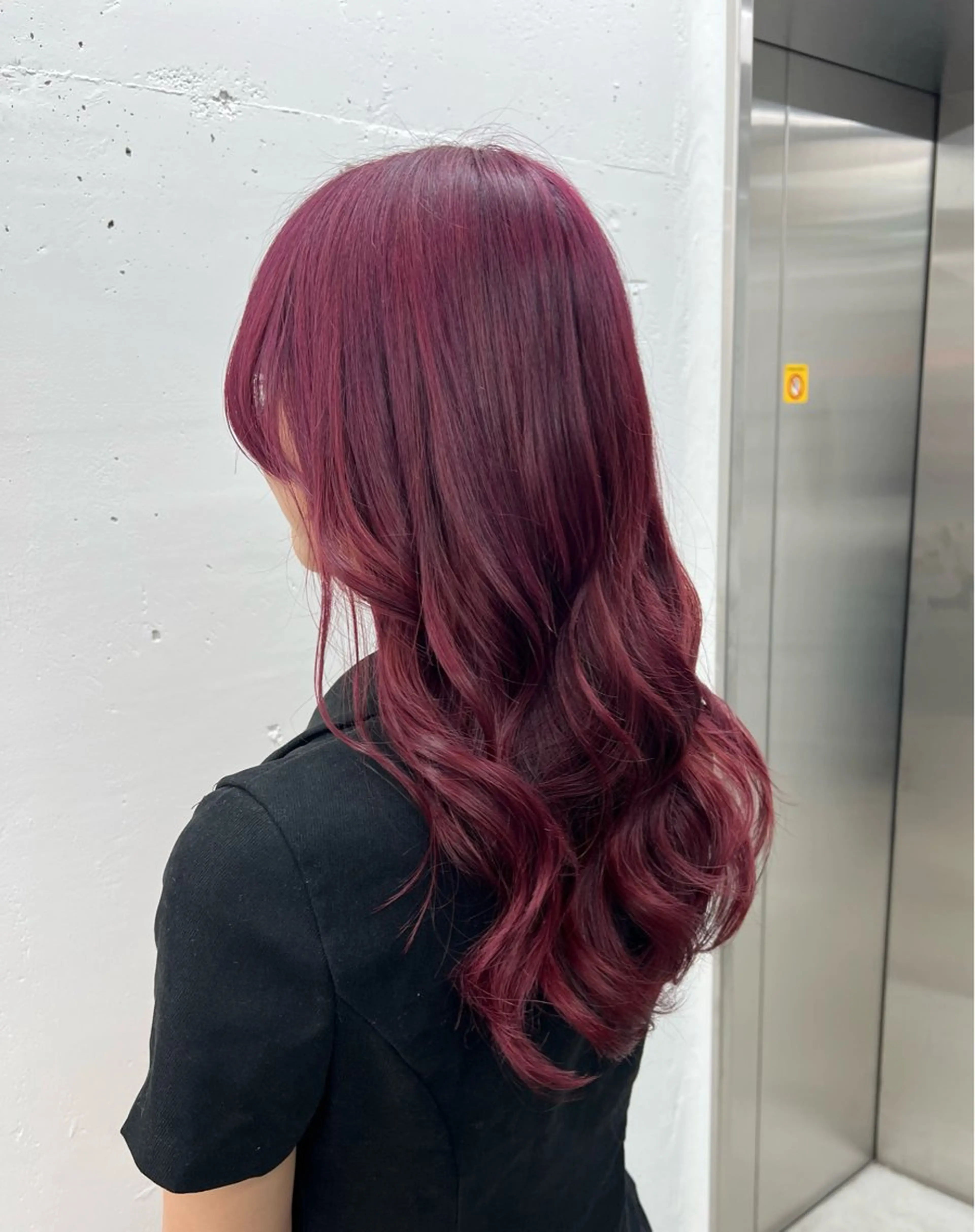 セミロング カラー ブリーチ レッドカラー ヘアカラー トリートメント あすか JILLSTUDIOのヘアスタイル