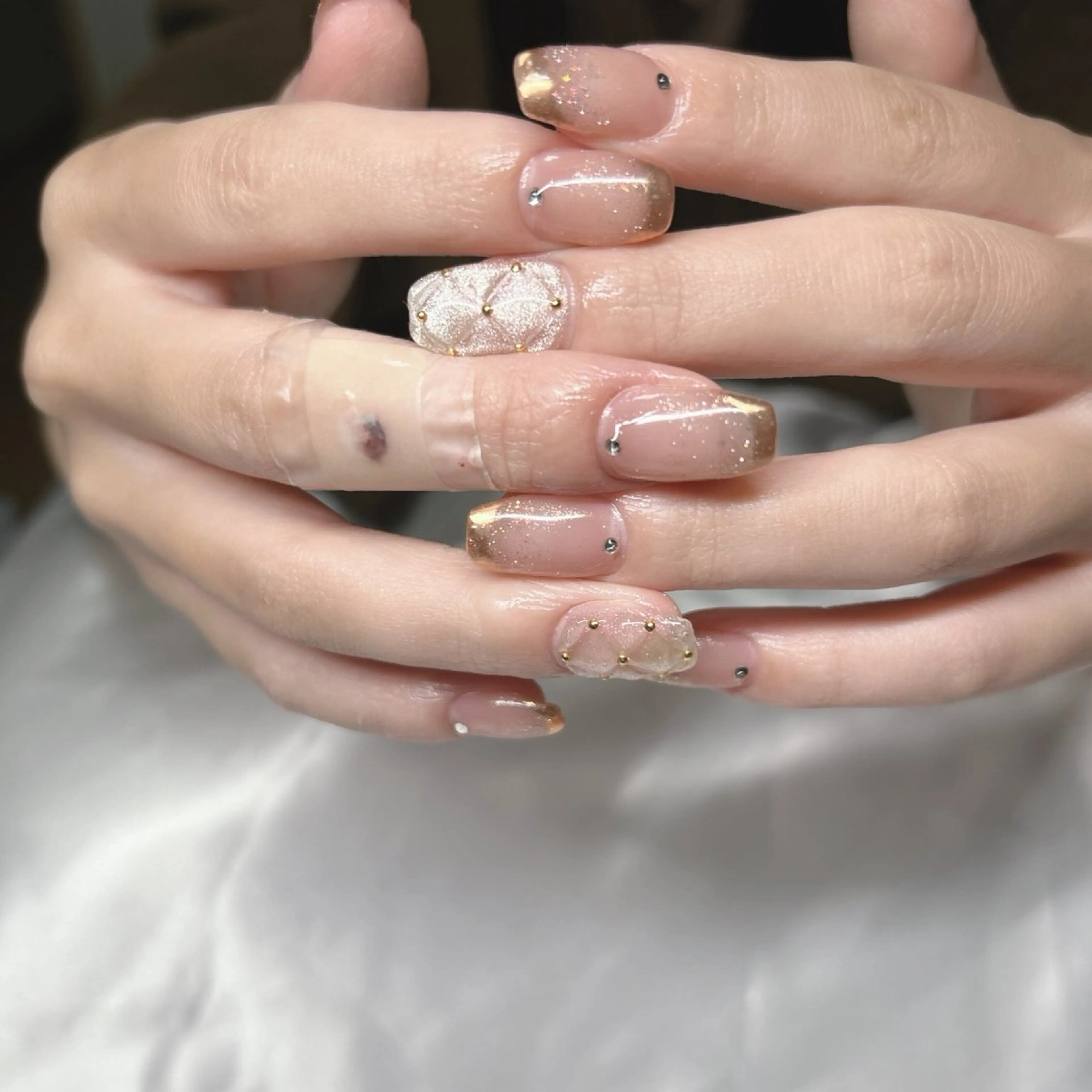ネイル ハンドネイル n.bebe nail所属・N. bebeのネイルデザイン
