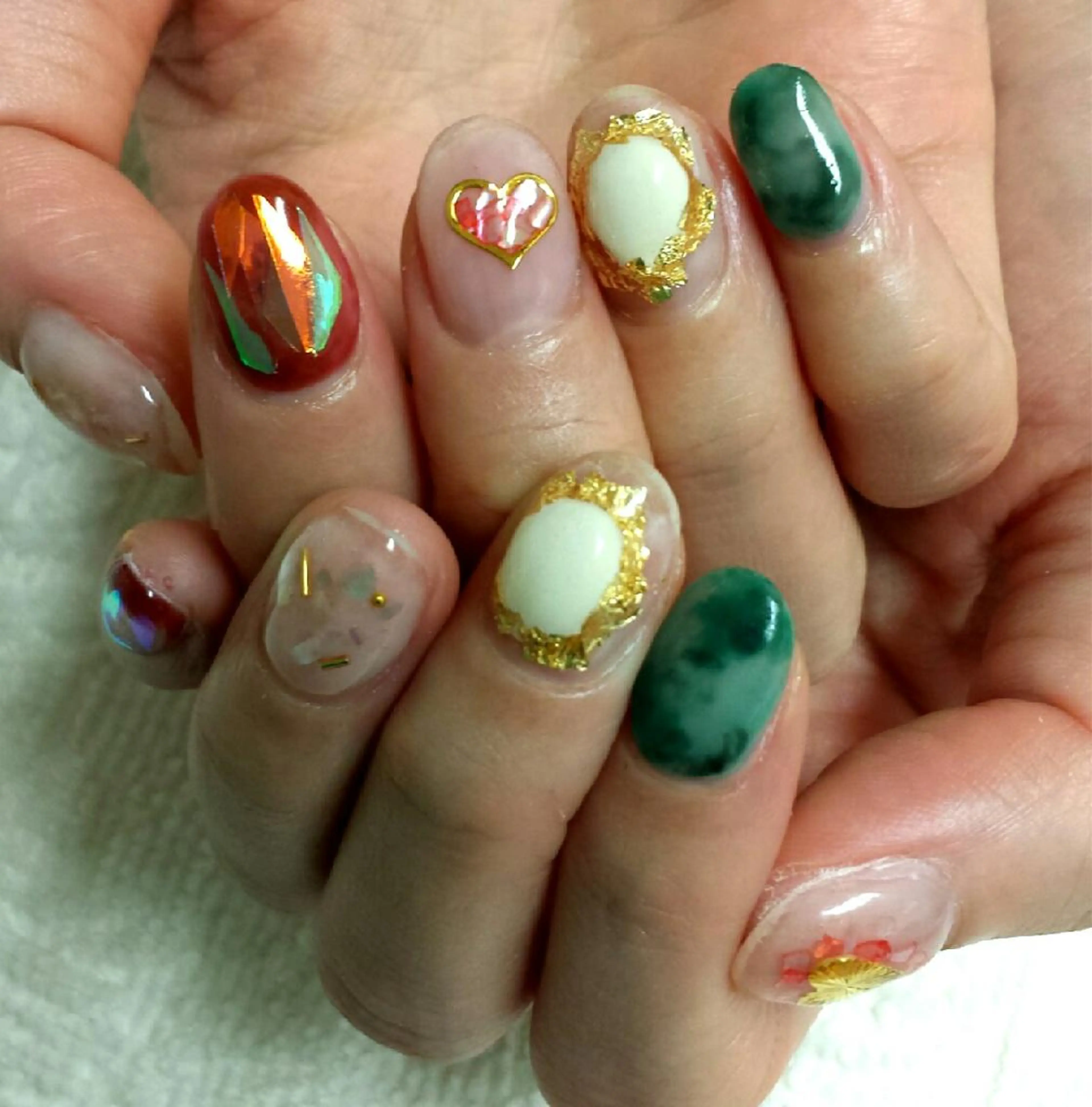 ネイル 河野ちえ (雑誌掲載サロン)のネイルデザイン