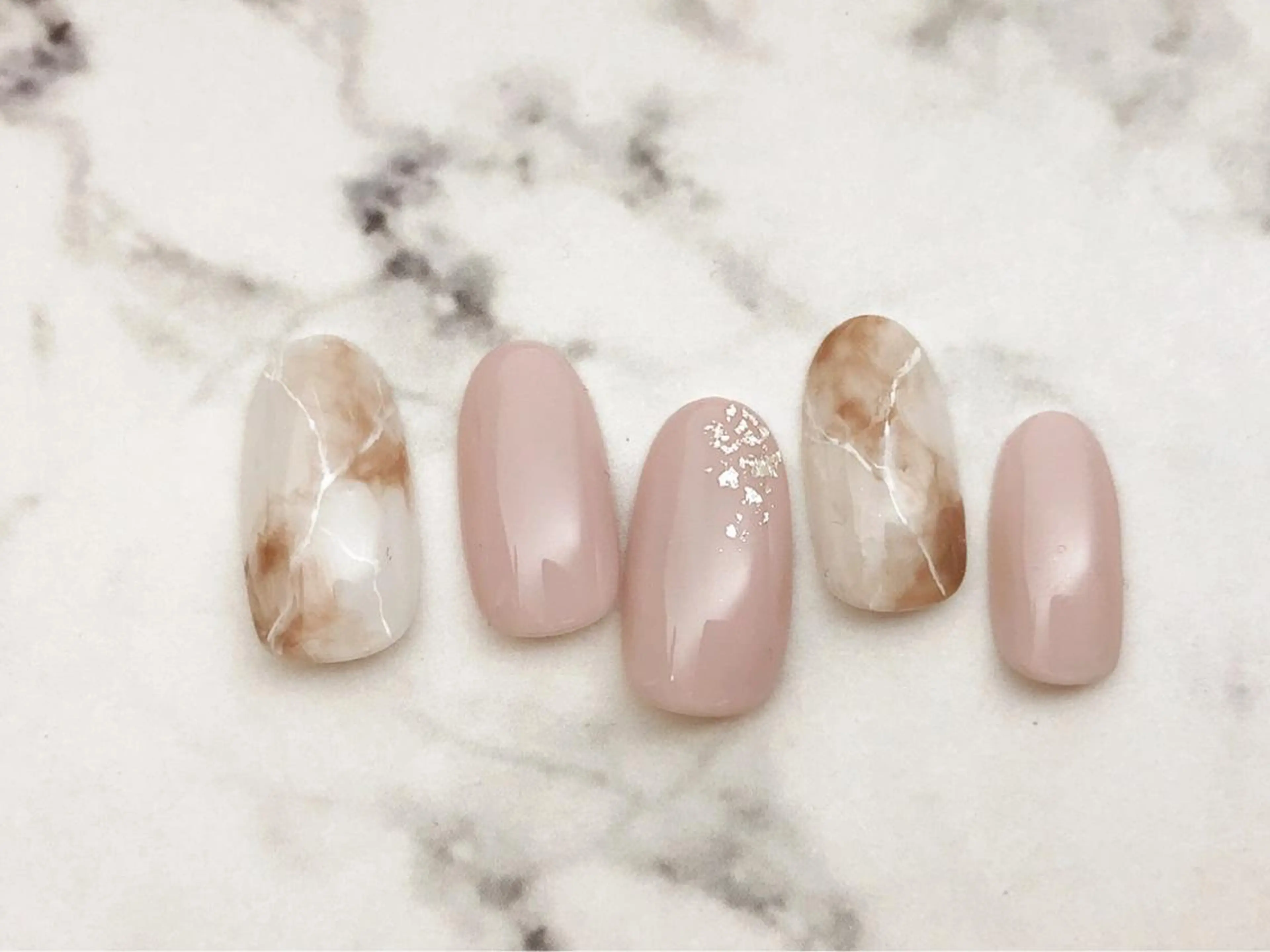 ネイル リセ有楽町店 ネイリストのネイルデザイン