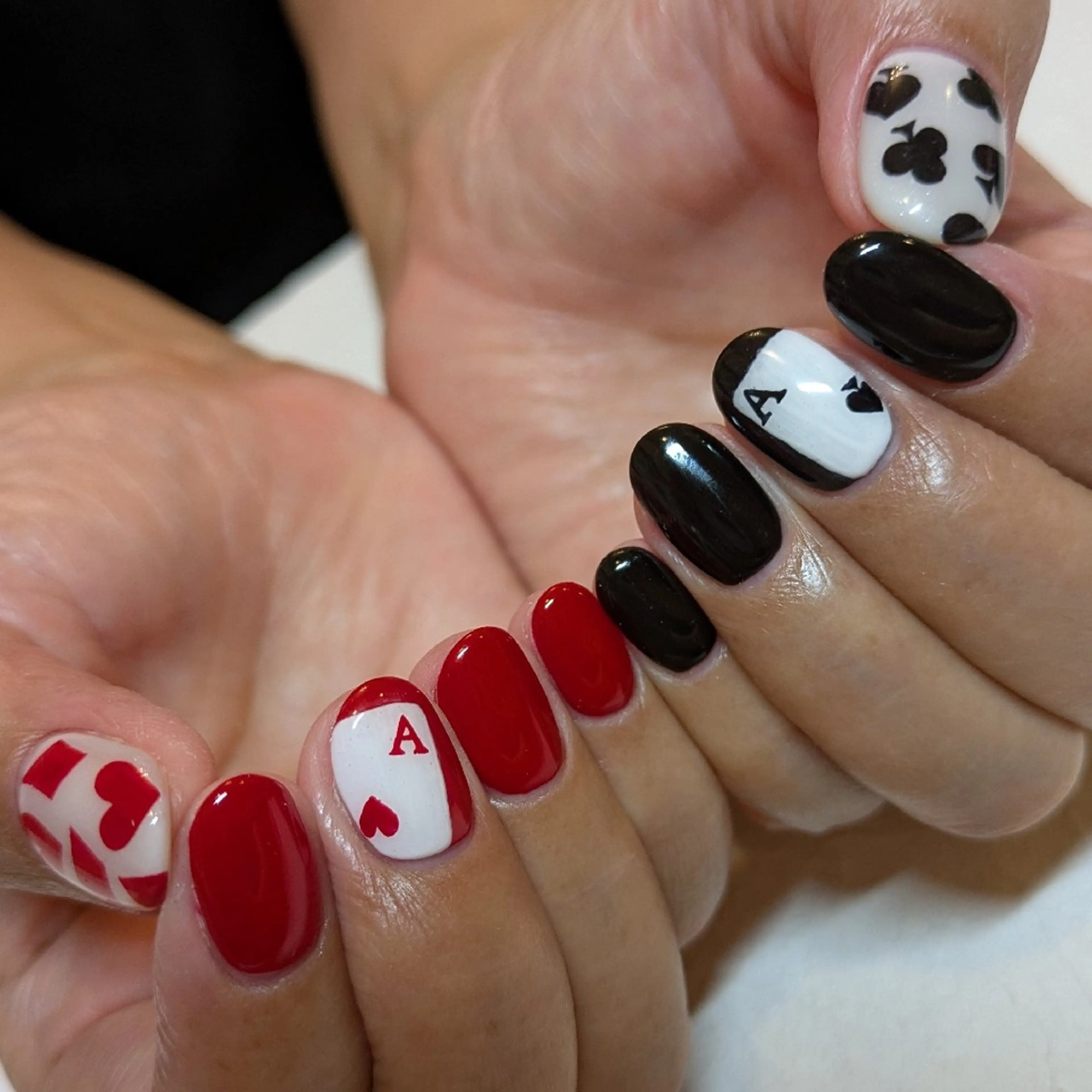 ネイル ジェヌインネイル 河内のネイルデザイン