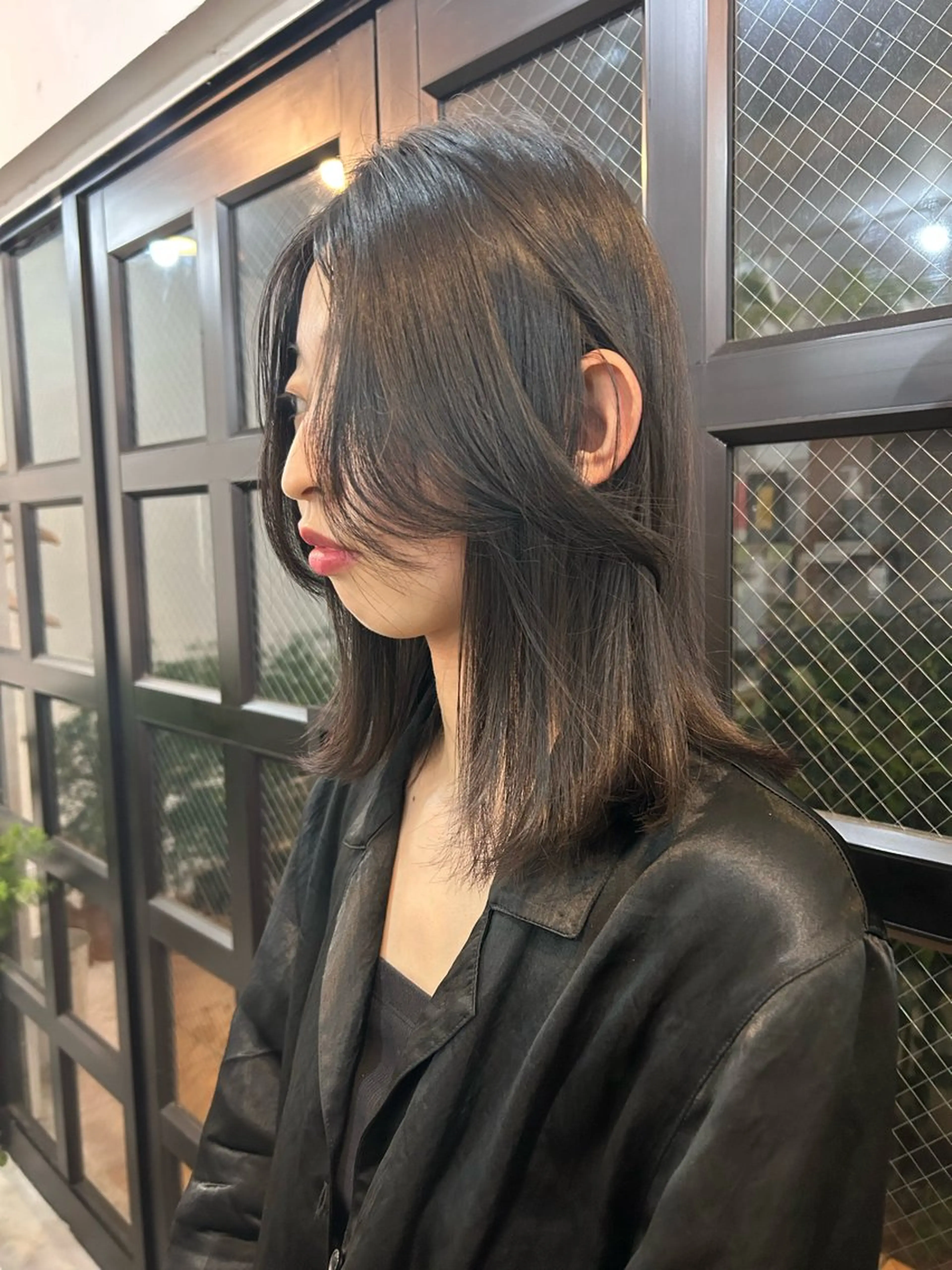 ミディアム カット SABO 🪴岡田知佳のヘアスタイル