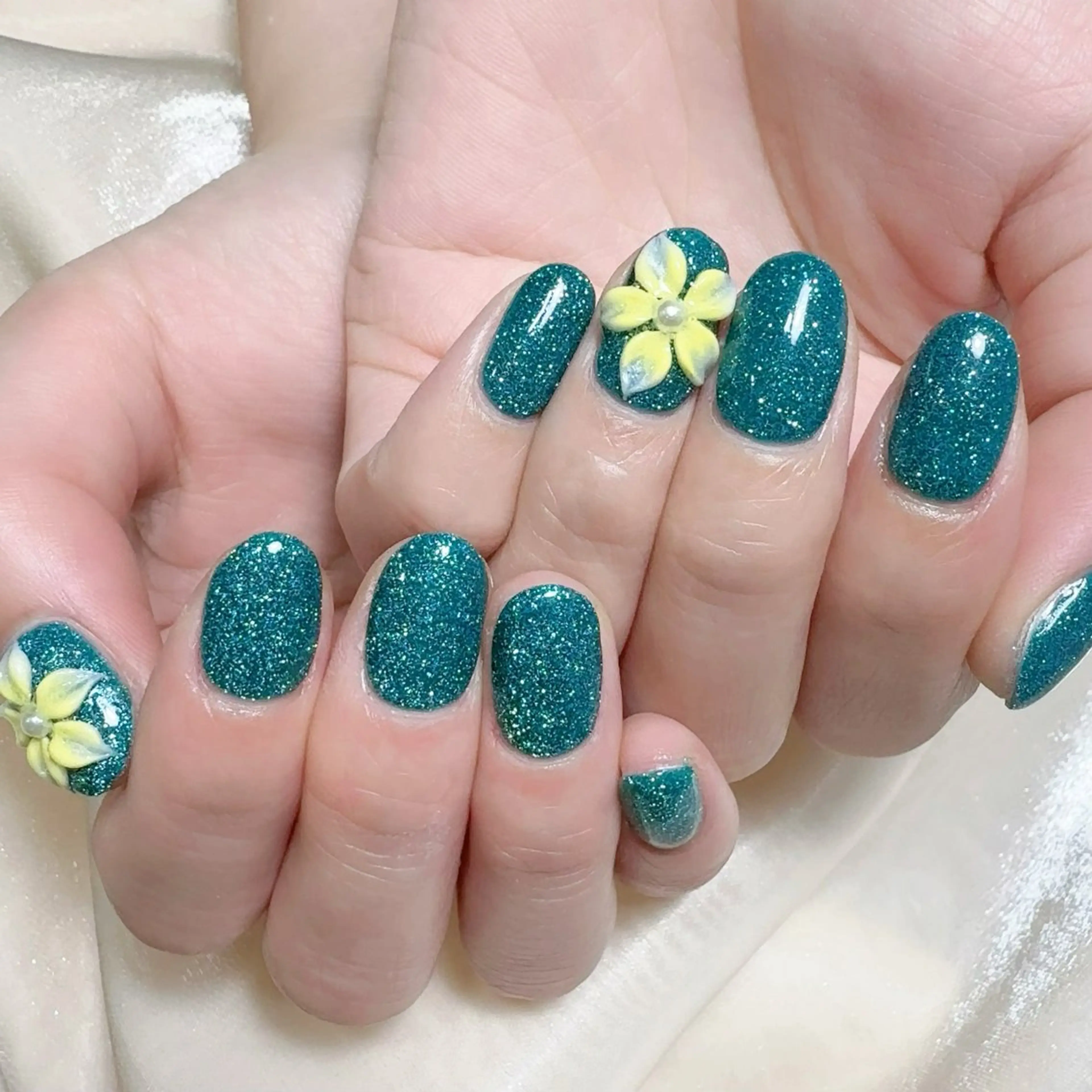 メンズ ネイル メンズ韓国風 アートネイル オーロラネイル ガーリー キラキラネイル ハンドネイル Nail salon 木にいるのネイルデザイン