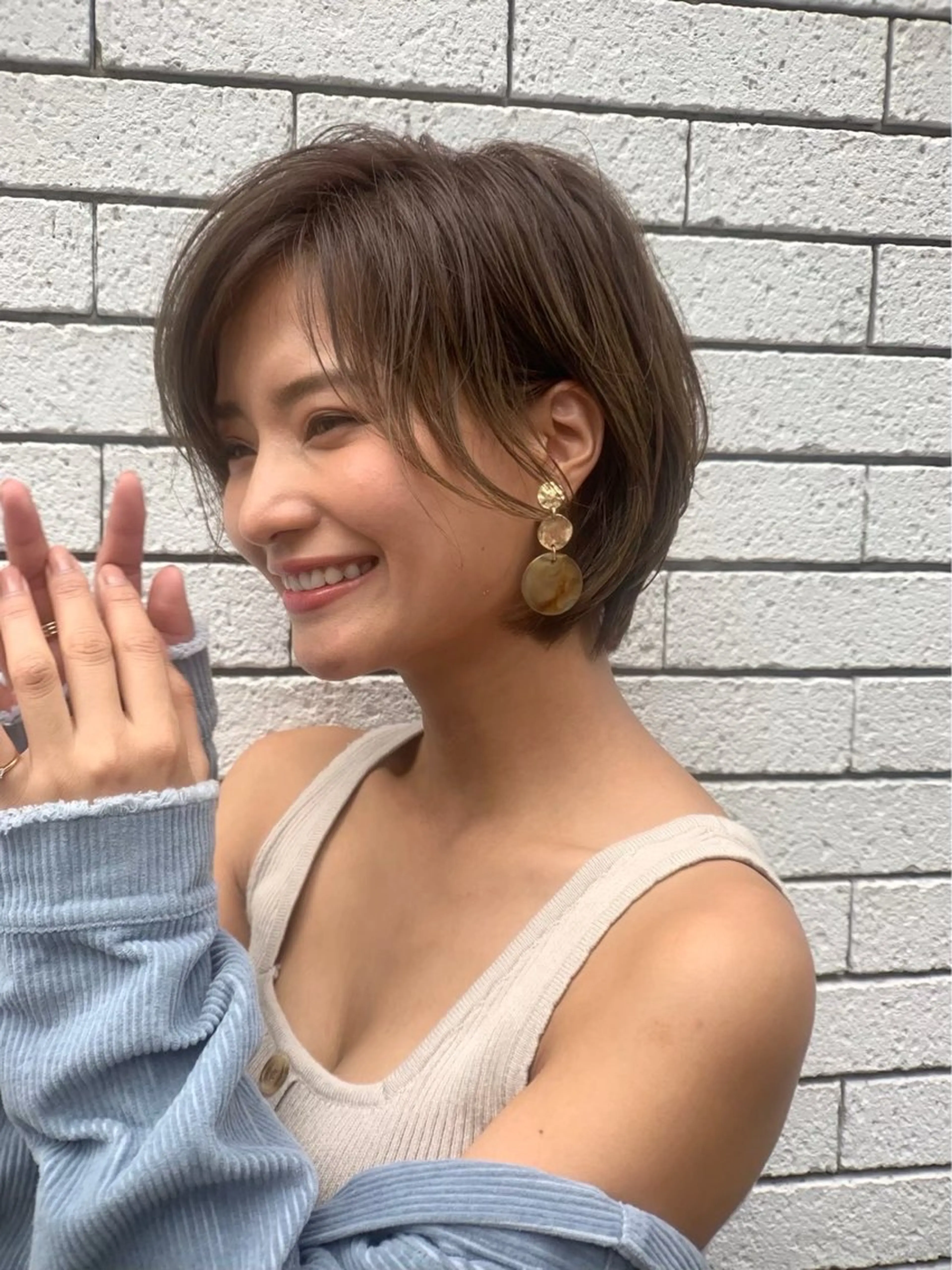 ショート Momo/ショート 切りっぱなしボブ韓国のヘアスタイル