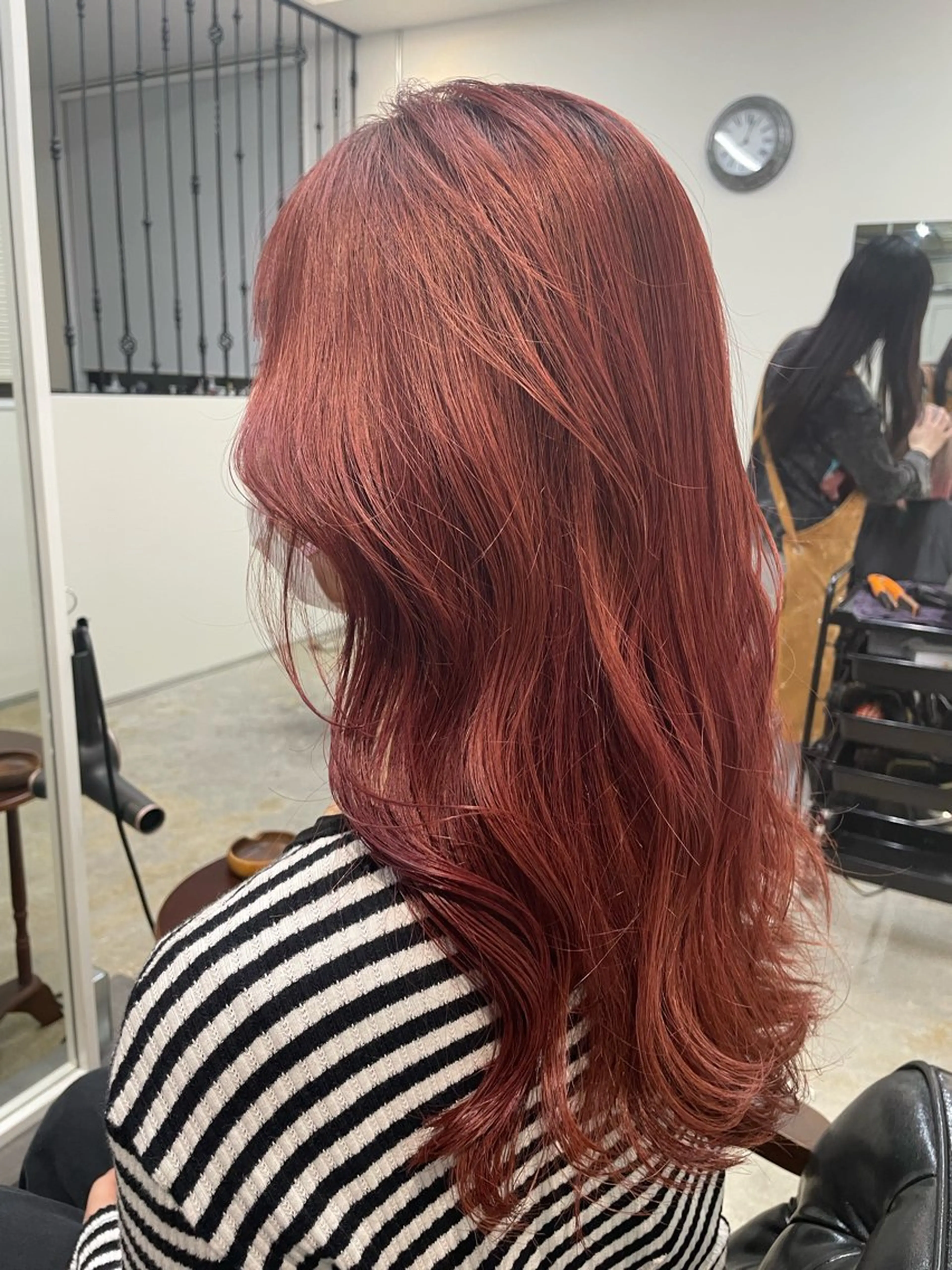 ロング カット ヘアカラー トリートメント 宮本 祥生のヘアスタイル