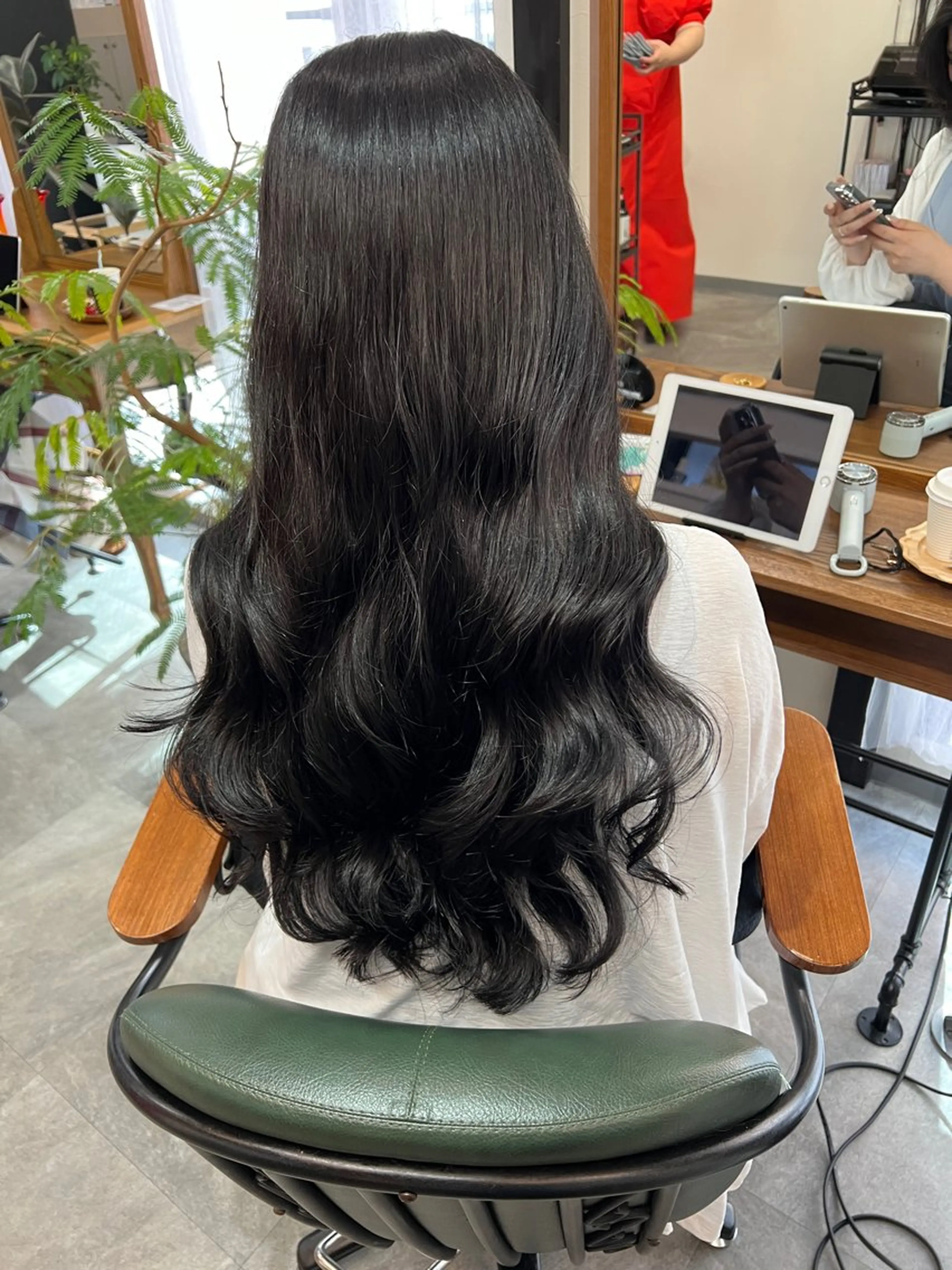 ロング パーマ カット パーマ Arly所属・MARU🎀髪質改善 ×コテ巻き風パーマのヘアスタイル