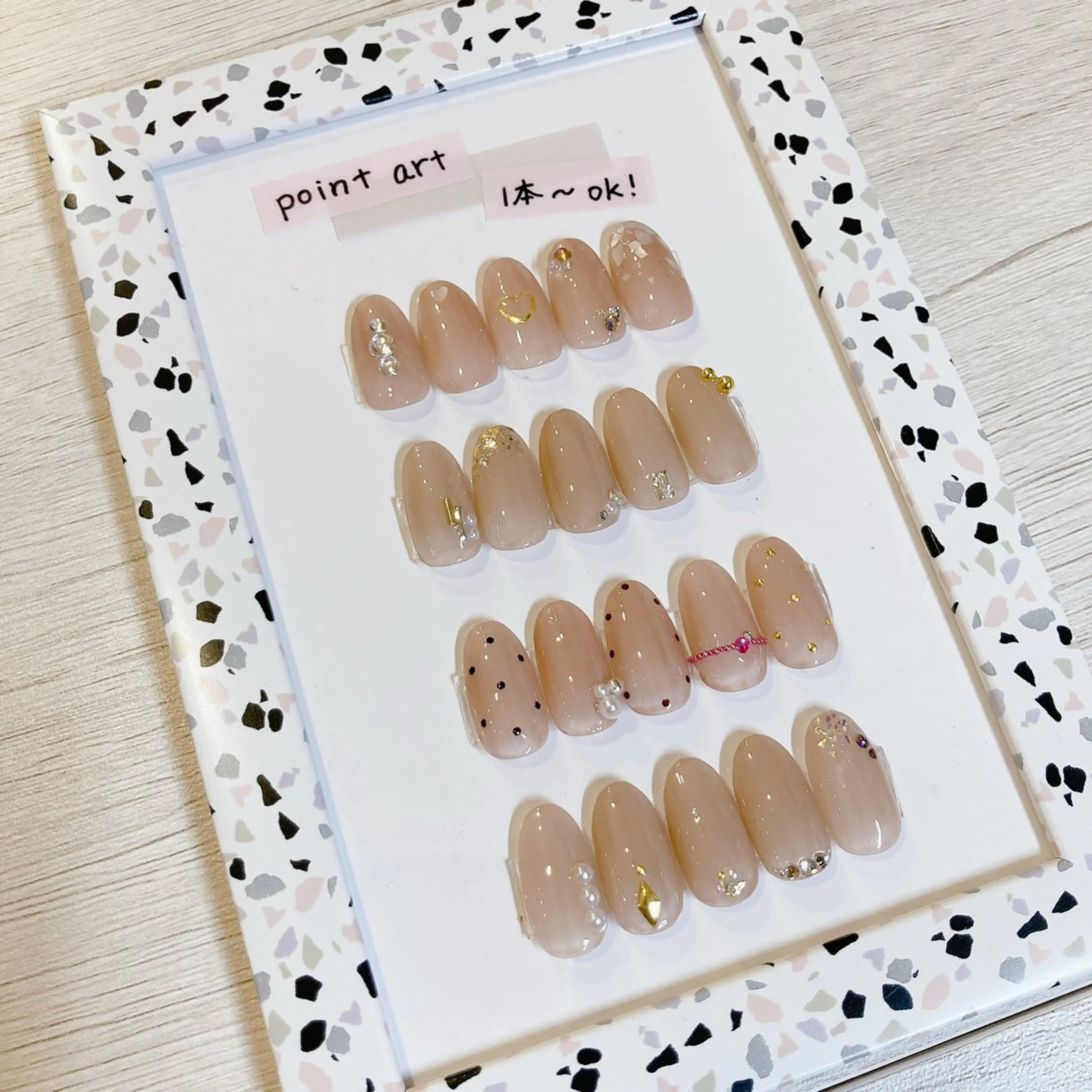 ネイル アートネイル ラメ(グリッター) ラメグラデーション ワンカラーネイル ハンドネイル Mahalo Nailのネイルデザイン