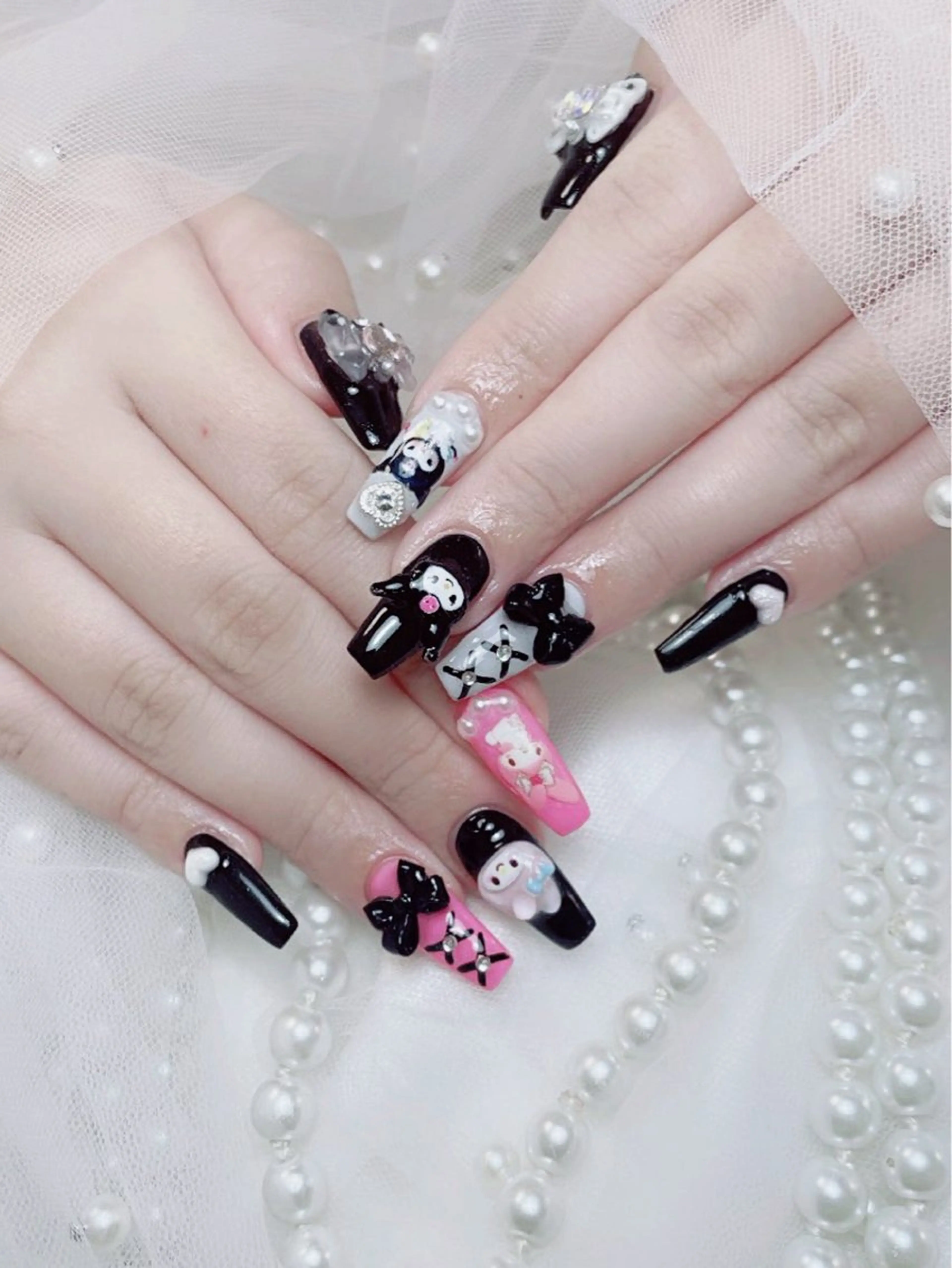 ネイル フレンチネイル ジェルネイル ハート 韓国ネイル マグネットネイル ハンドネイル ネイルサロン lotusのネイルデザイン