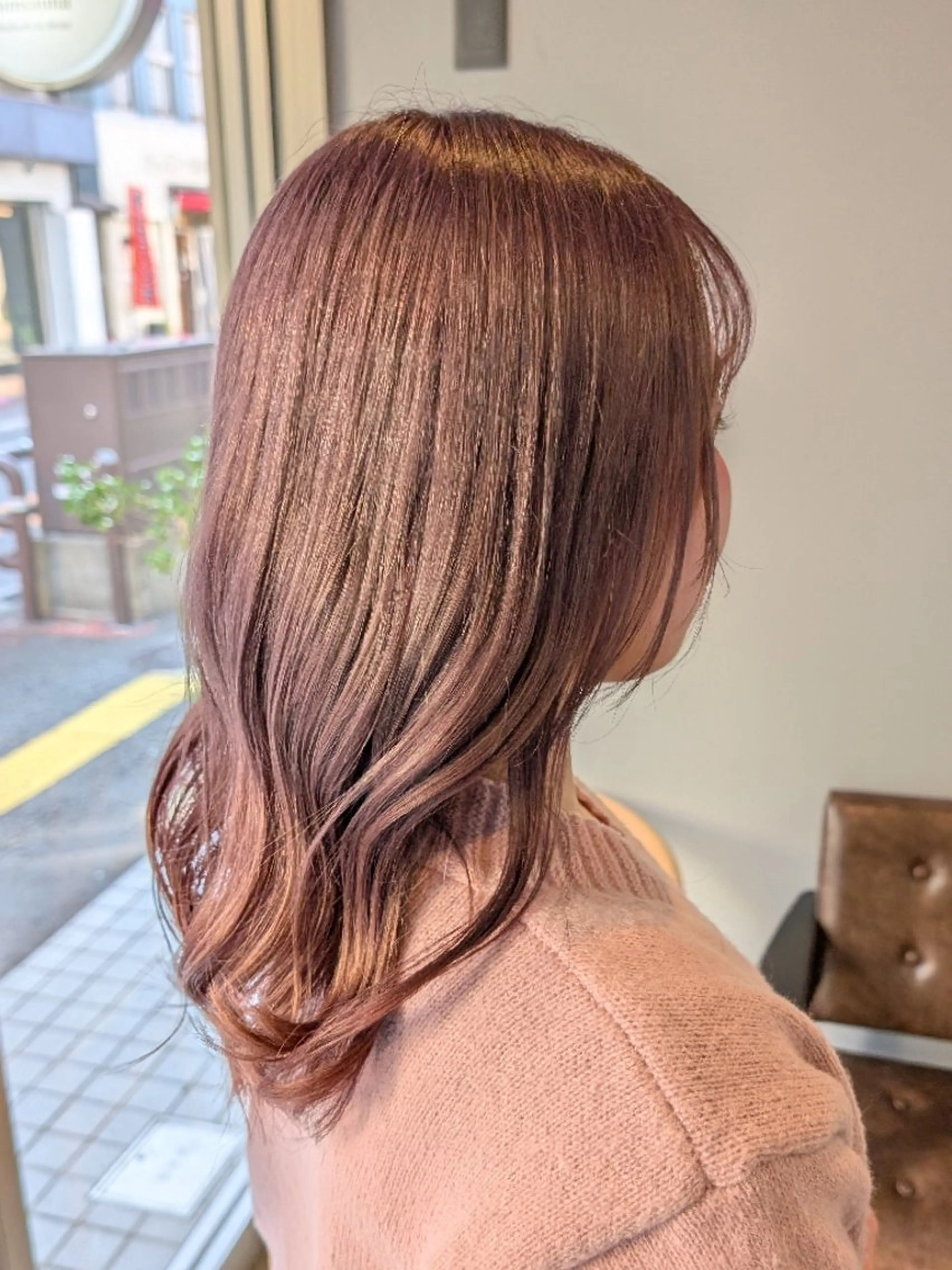 カラー ブリーチ 髪質改善人気🌷U. チハル🌷ヘッドスパのヘアスタイル