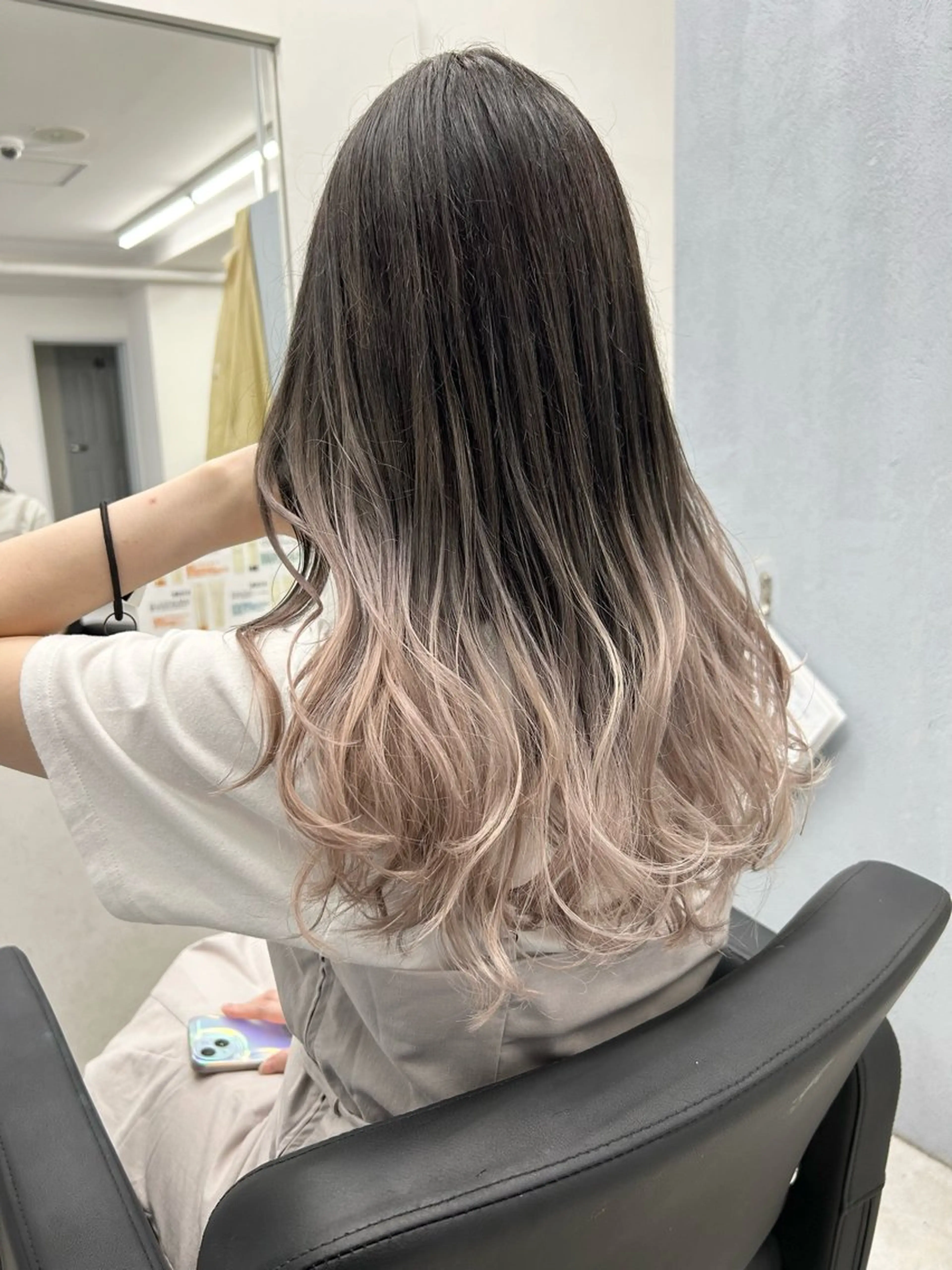 エアタッチグラデーションカラー＋カット＋トリートメントの写真
