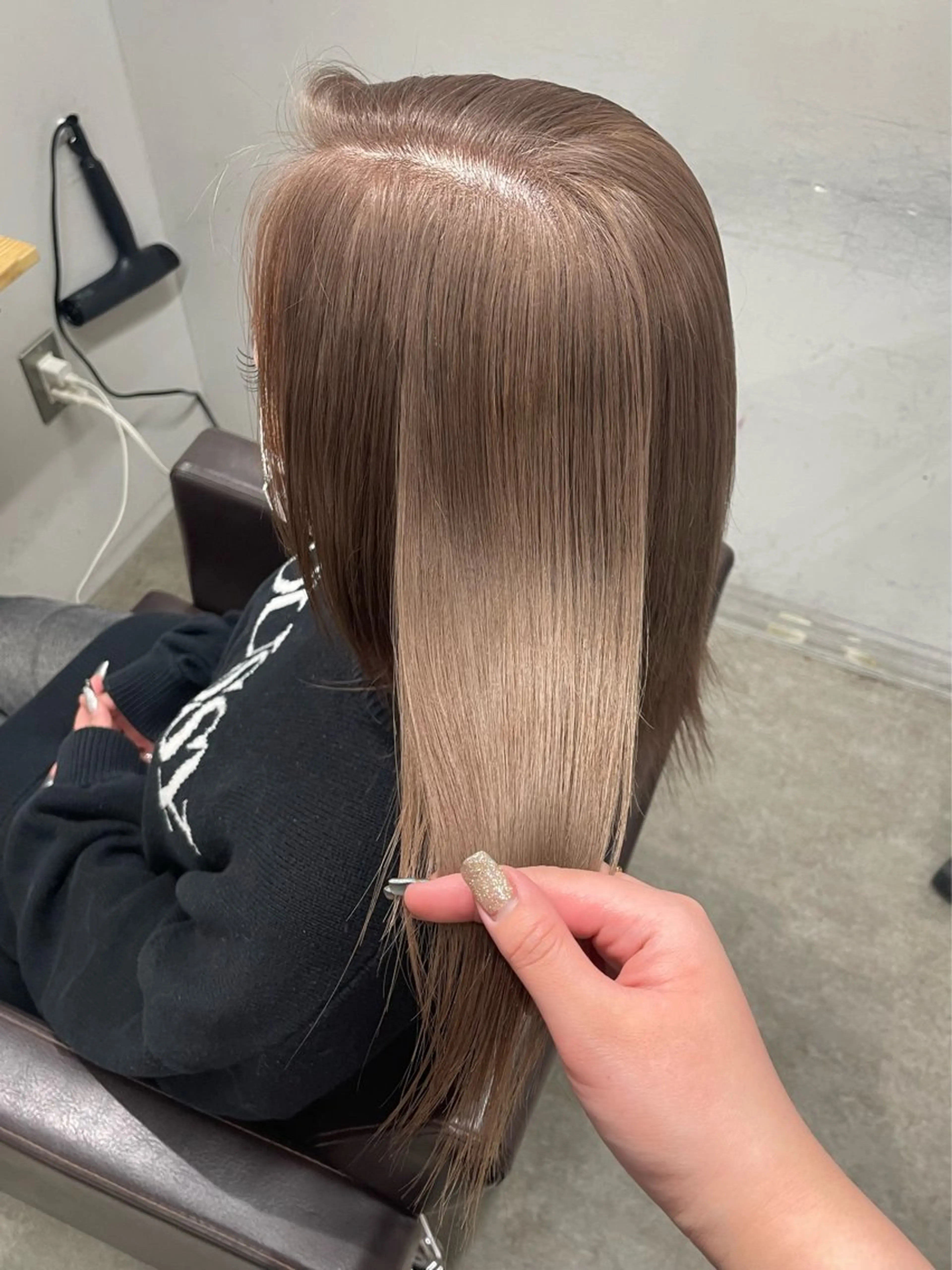 ミディアム カラー カット ヘアカラー トリートメント REINA ISHIDOのヘアスタイル