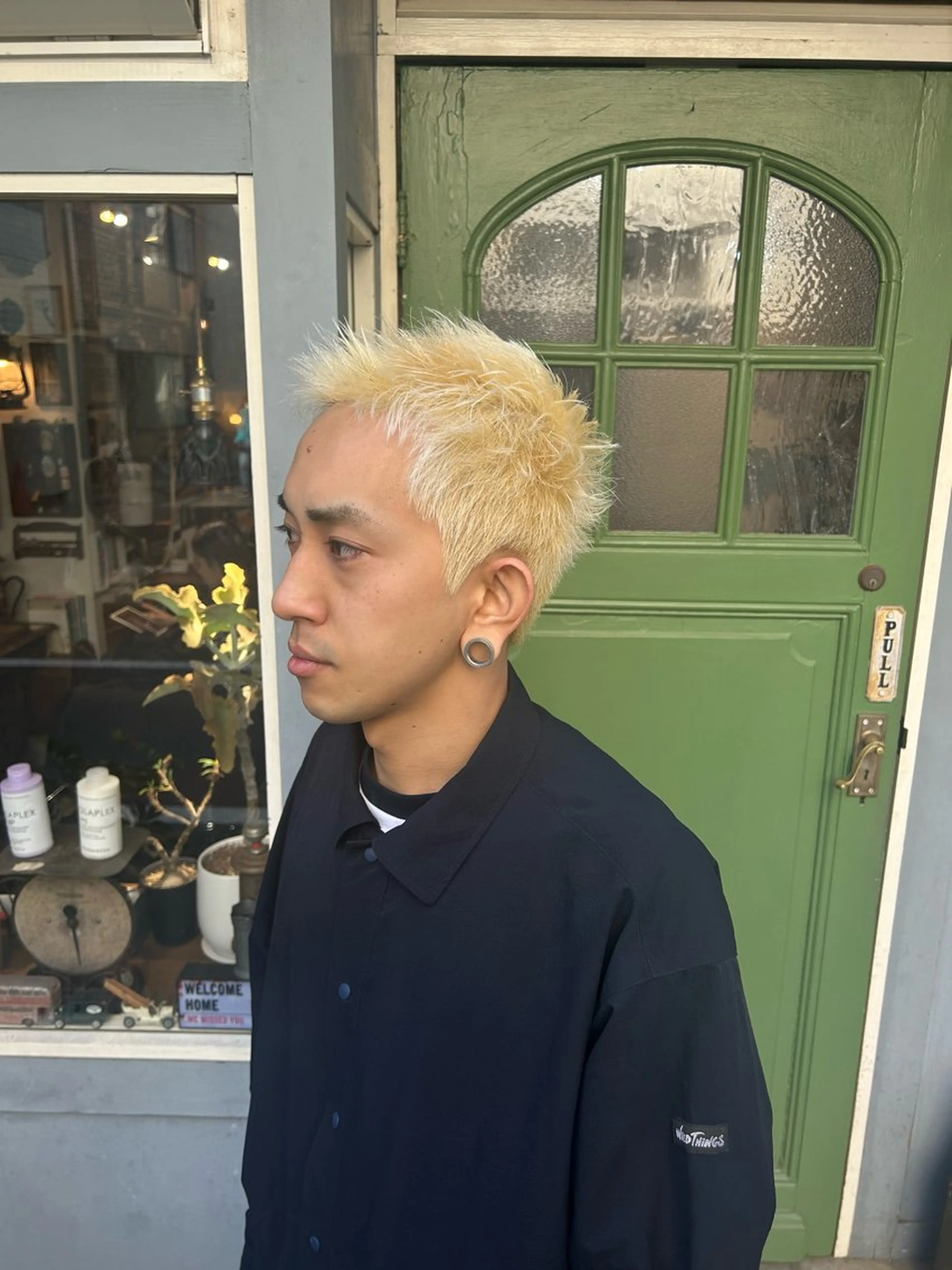 ショート カラー メンズ メンズショート 抜きっぱなしブロンド ショートヘア ヘアカラー トリートメント 清水千優/パーマ/透 明感カラー/メンズのヘアスタイル
