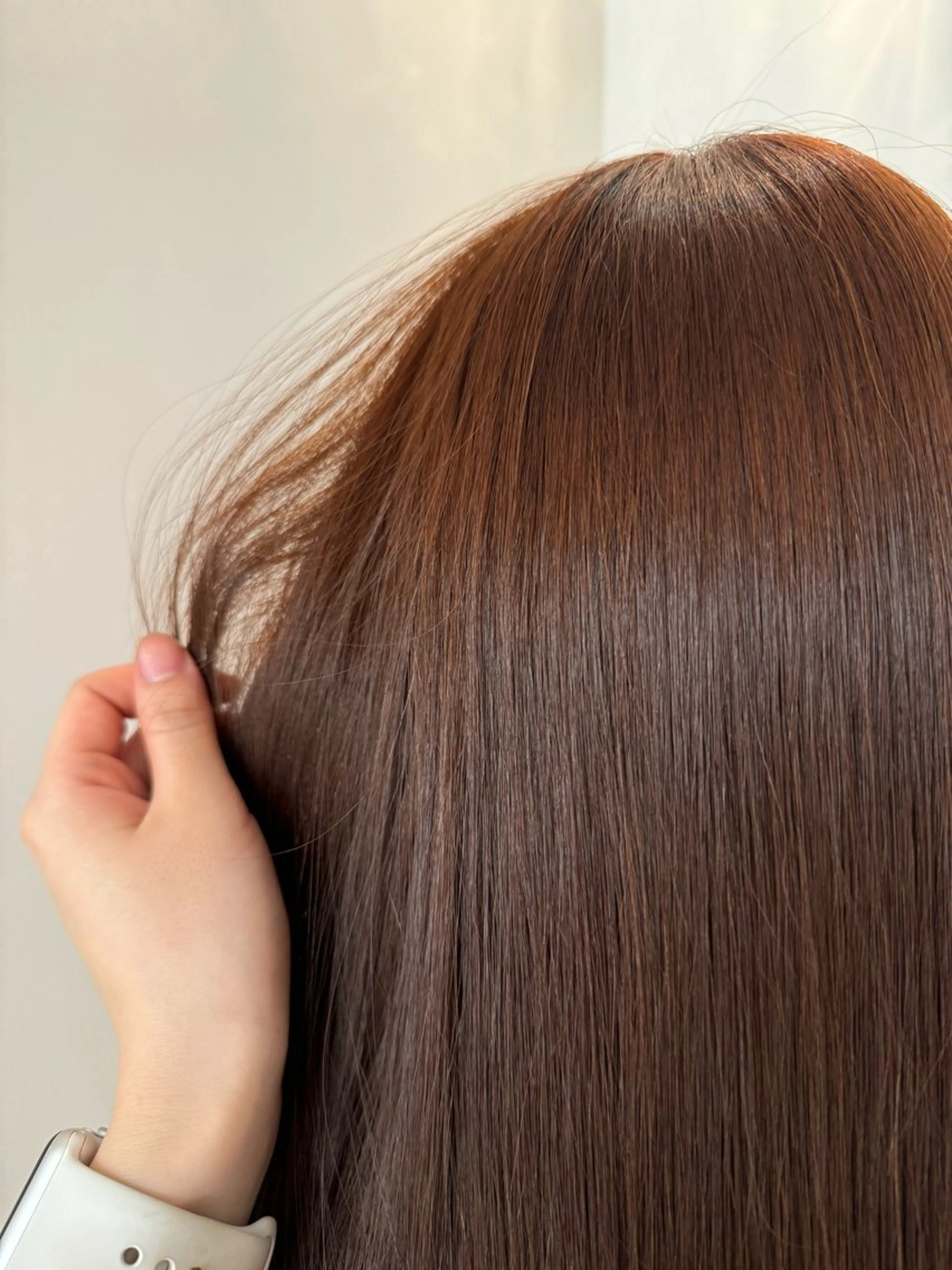 ロング オレンジブラウン ヘアカラー ホリグチ ルナのヘアスタイル
