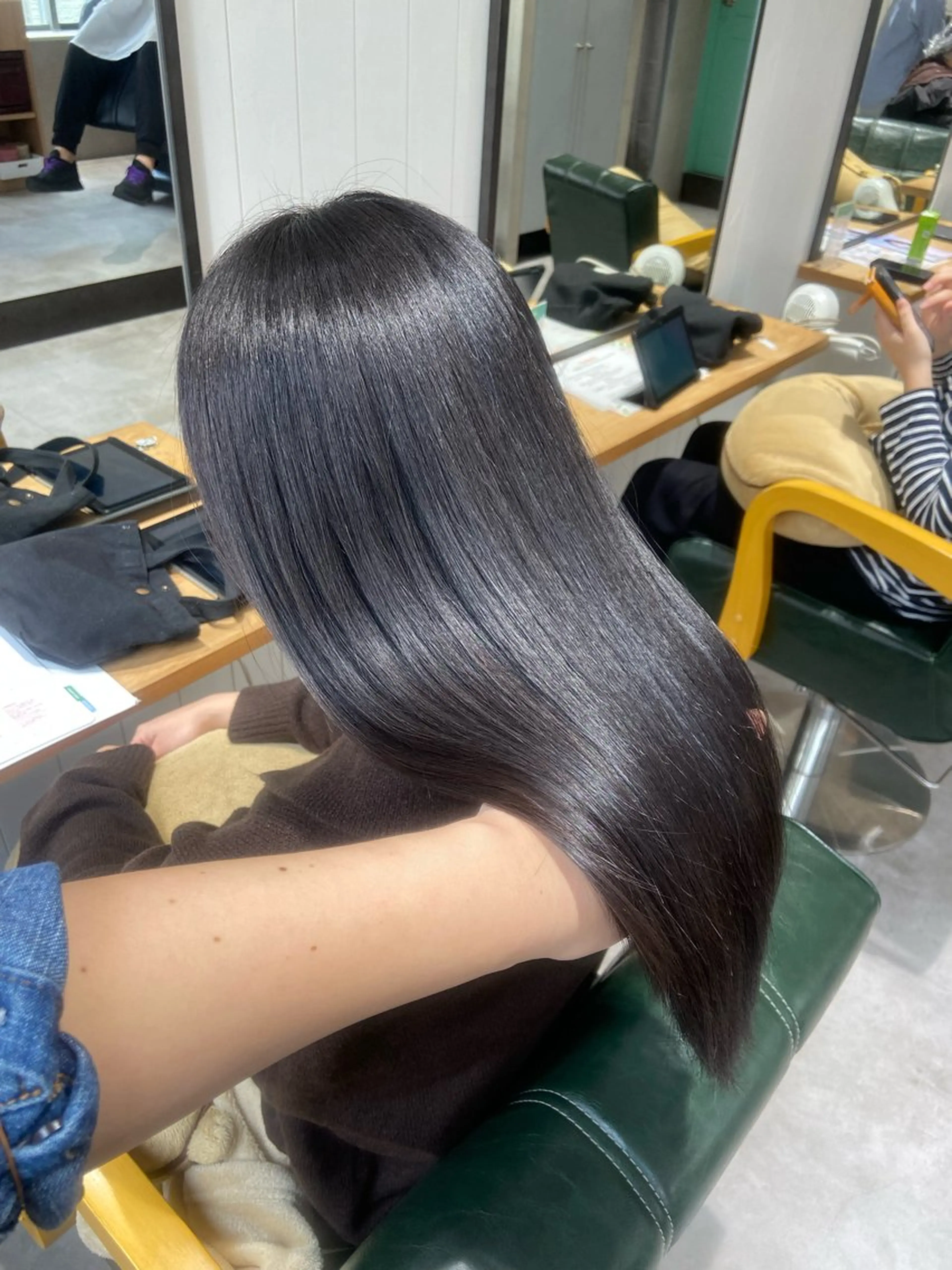 【11/11〜12/30限定☆毎月先着5名】 カット+プレミアム縮毛矯正+tr(ホームケア1ヶ月分) ¥15900の写真