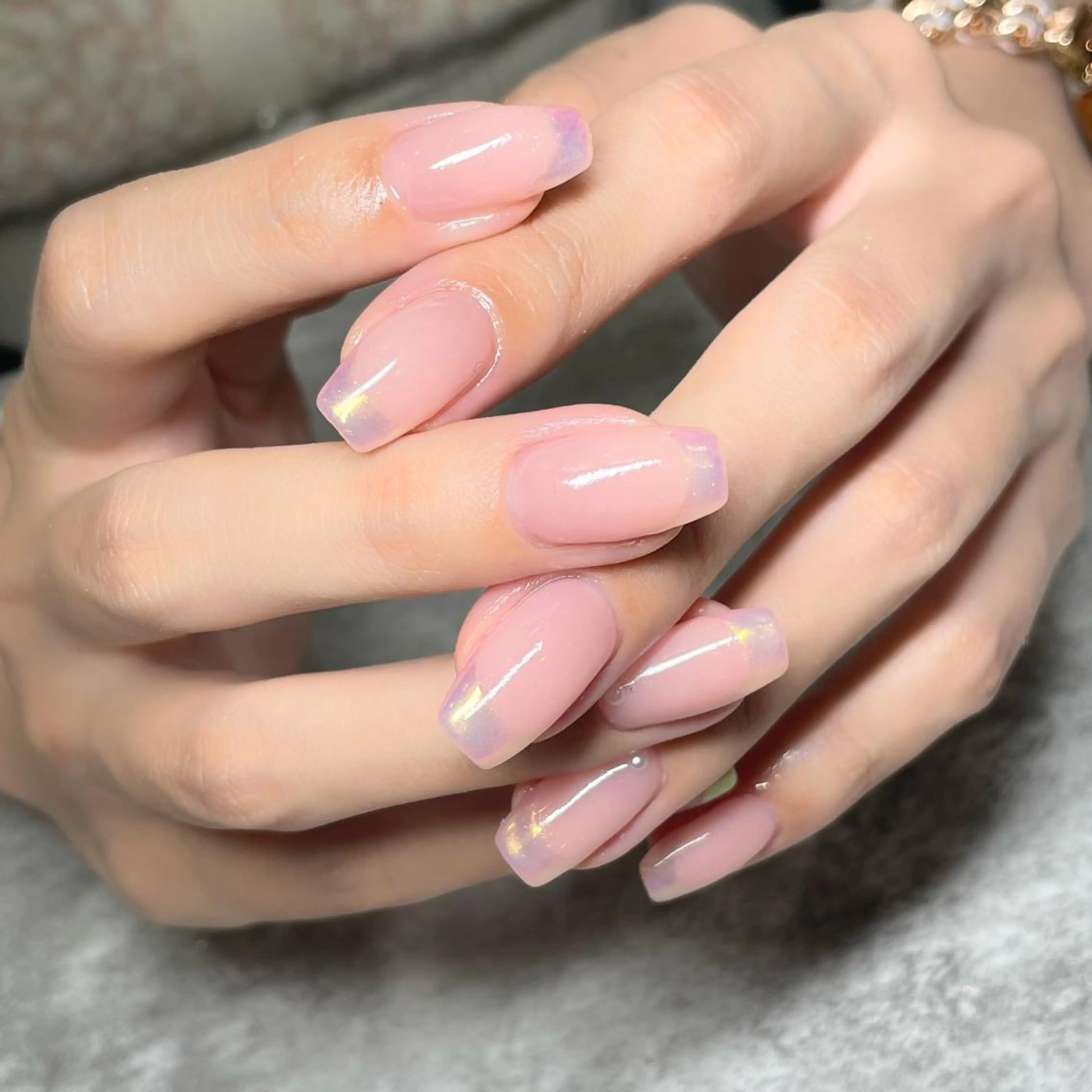 ネイル オーロラネイル フレンチネイル SHIORI Dig.nailのネイルデザイン