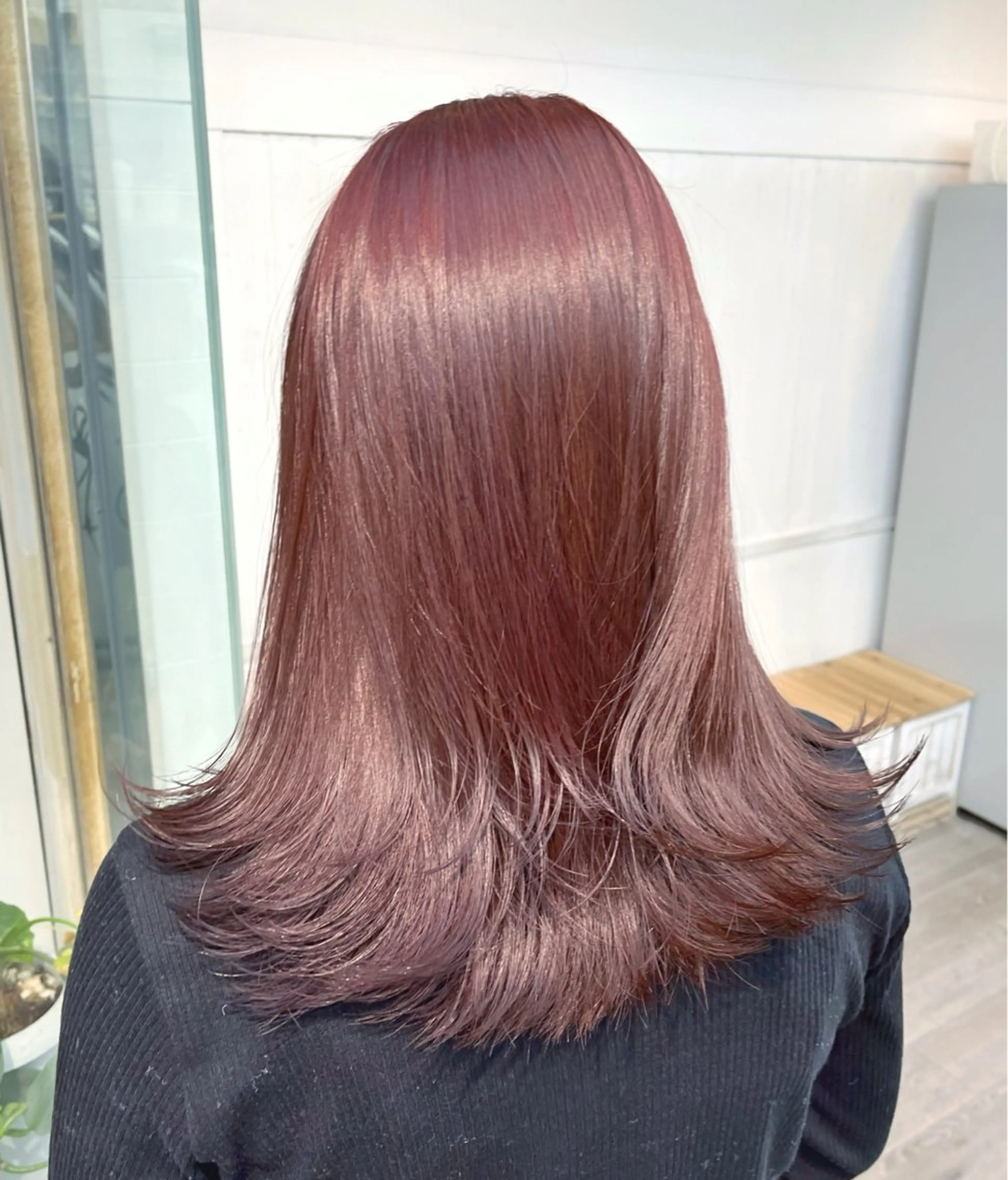 セミロング カラー パーマ ヘアアレンジ ブリーチ ブリーチなしカラー レッドカラー ヘアカラー トリートメント カラー指名No.1✨ 星野六三四のヘアスタイル