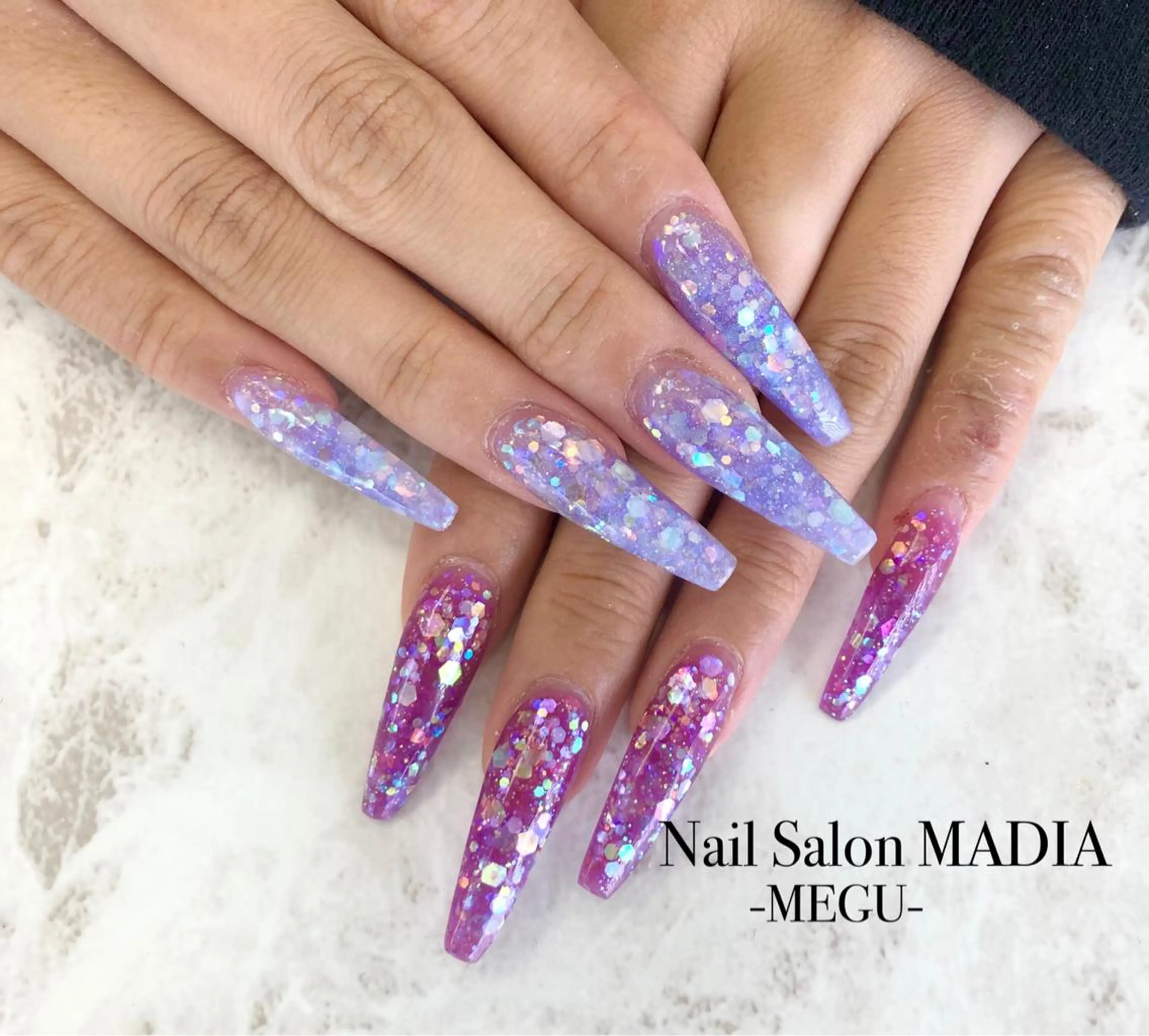 ネイル MADIA藤沢所属・MADIA MEGUのネイルデザイン