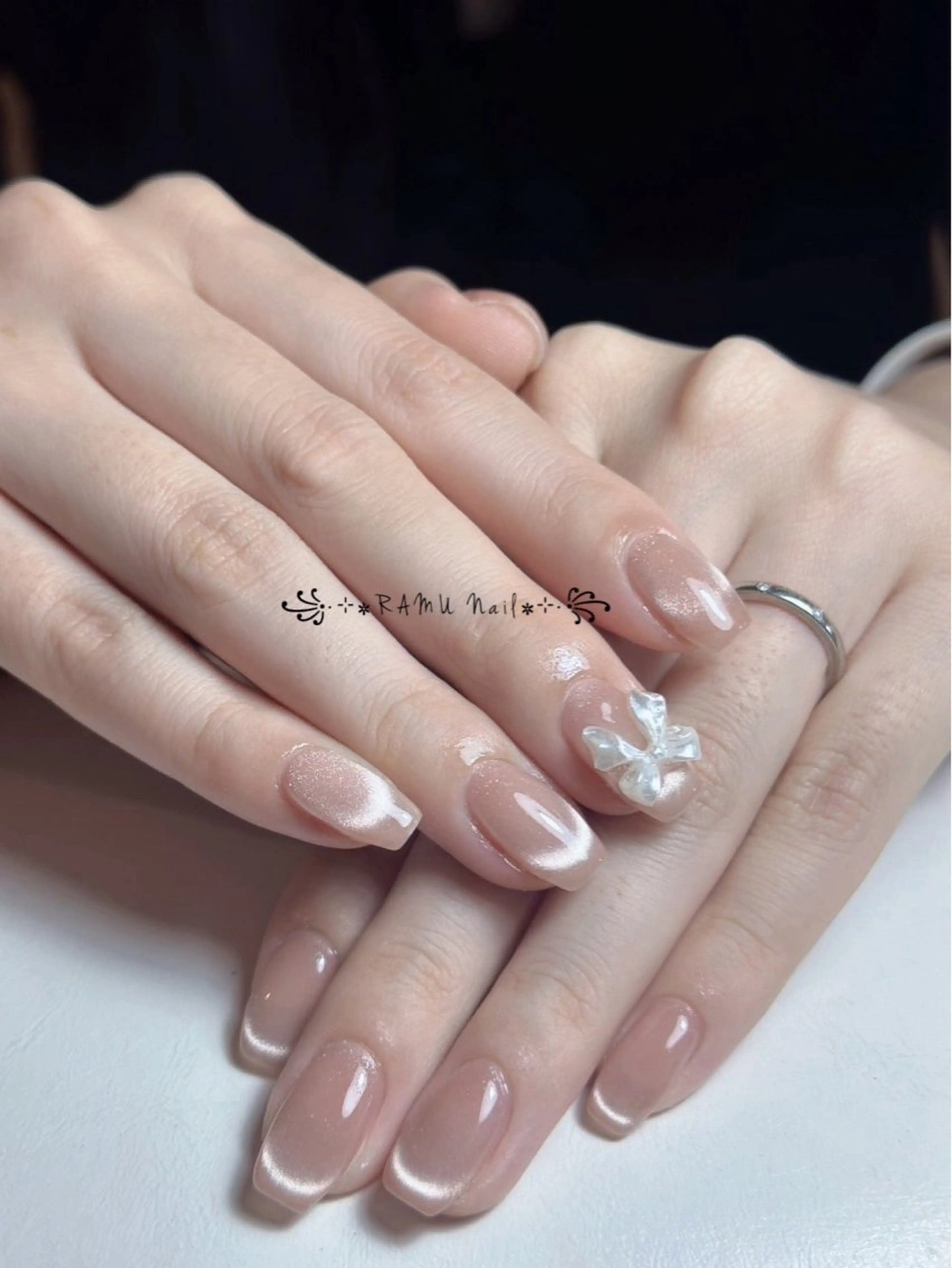 ネイル チークネイル フレンチネイル グラデーション キラキラネイル 韓国ネイル ハンドネイル RAMU_Nail 池袋店のネイルデザイン