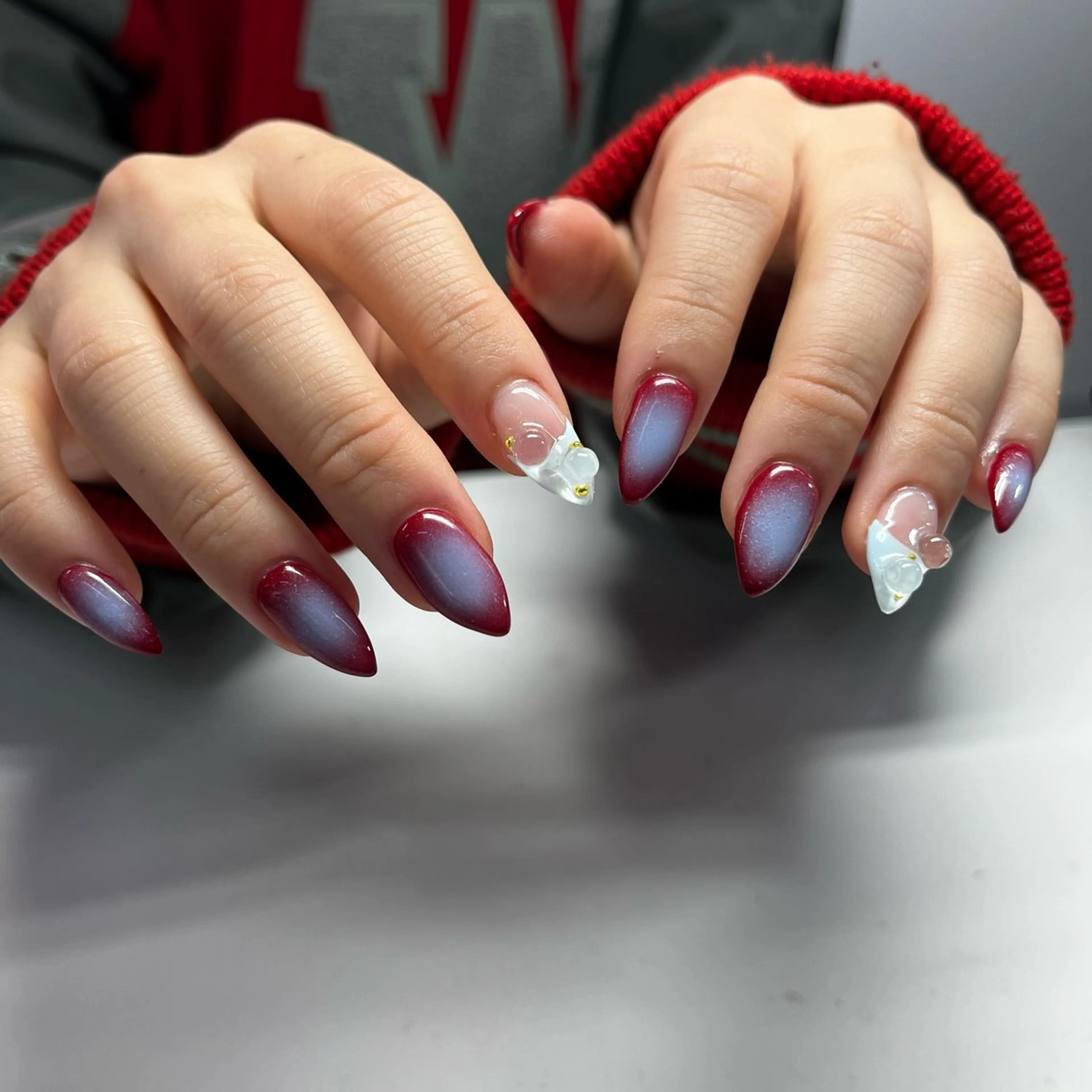 ネイル チークネイル WOLTOKYO kahoのネイルデザイン