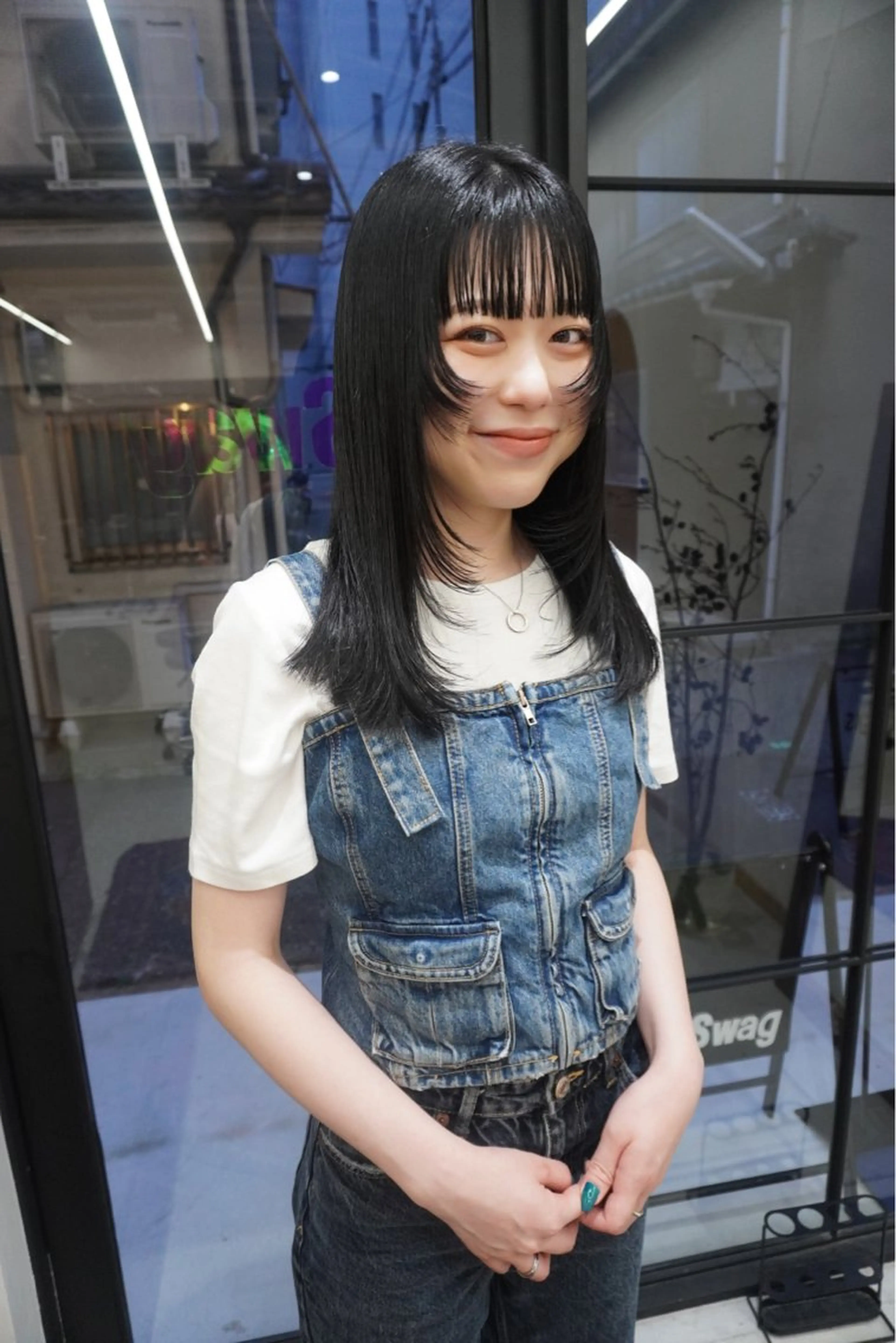 ミディアム カラー パーマ ヘアアレンジ 髪と音処　マトぺ所属・ダブルカラー/ボブ ブリーチカラー/ユリのヘアスタイル