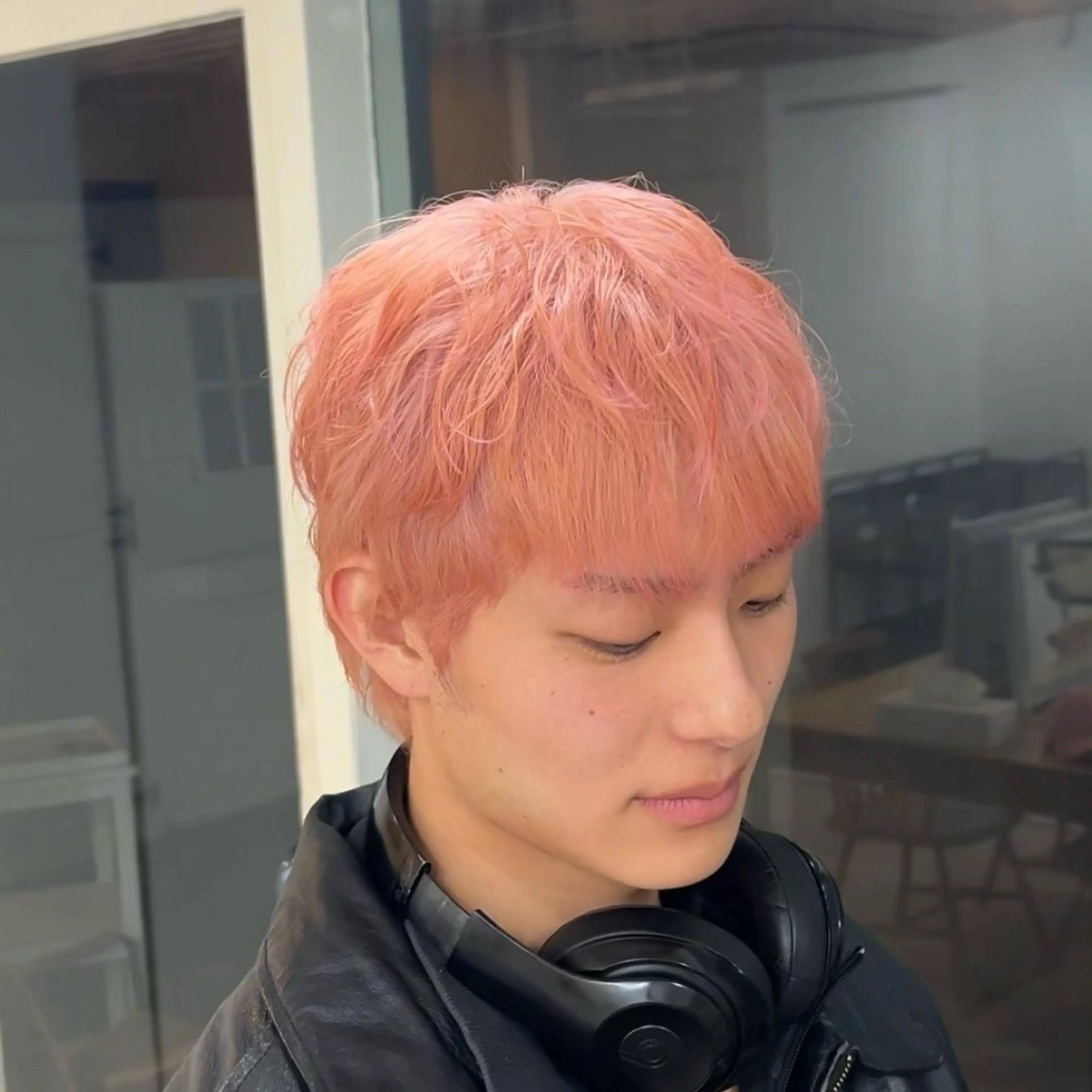 ミディアム カラー ベージュカラー ブリーチ ピンクカラー ヘアカラー ブリーチカラー/原宿 /髪質改善/shinのヘアスタイル