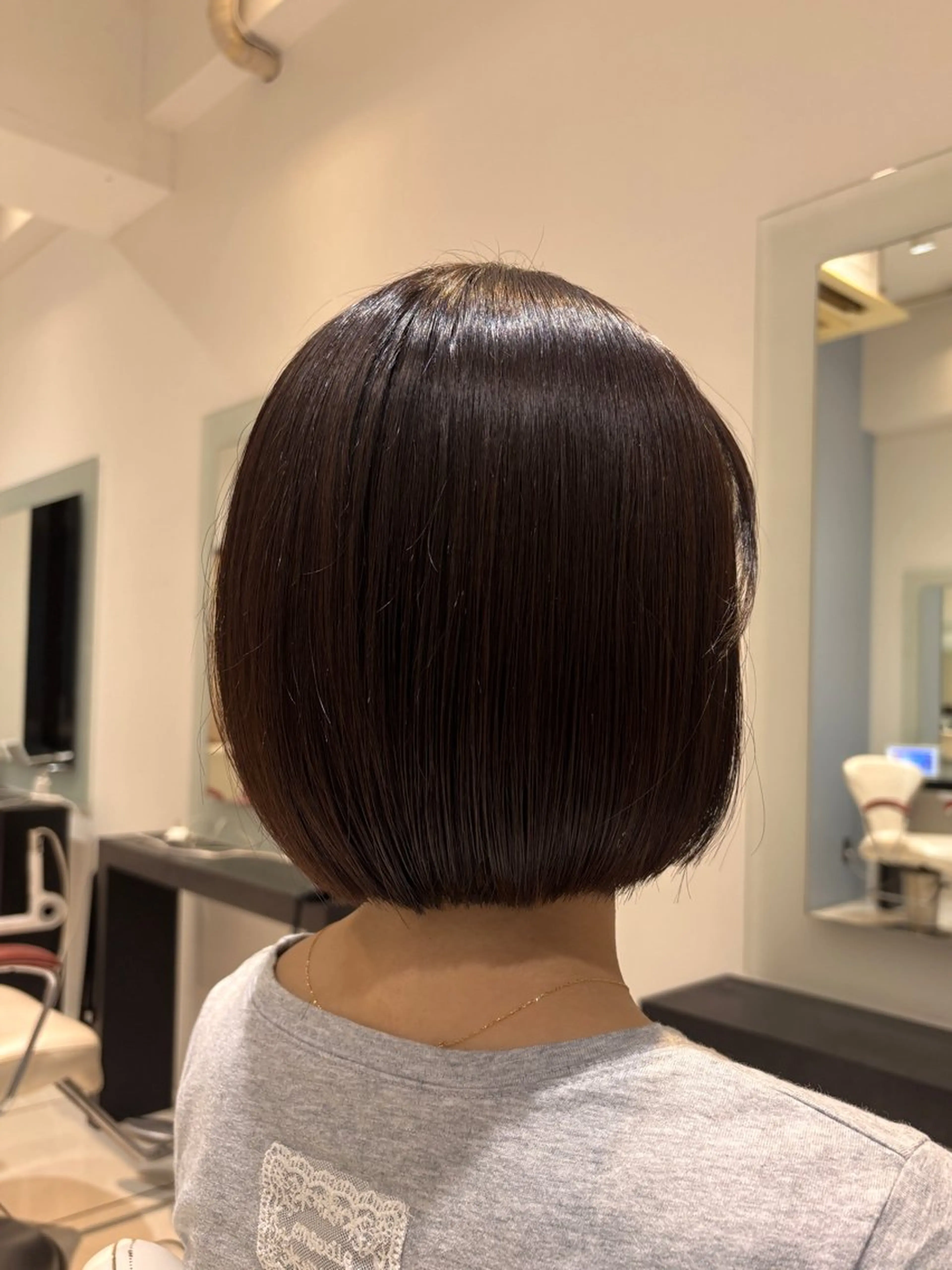 ショート カット ヘアカラー トリートメント 🫧透明感カラー🫧 mana🫧のヘアスタイル