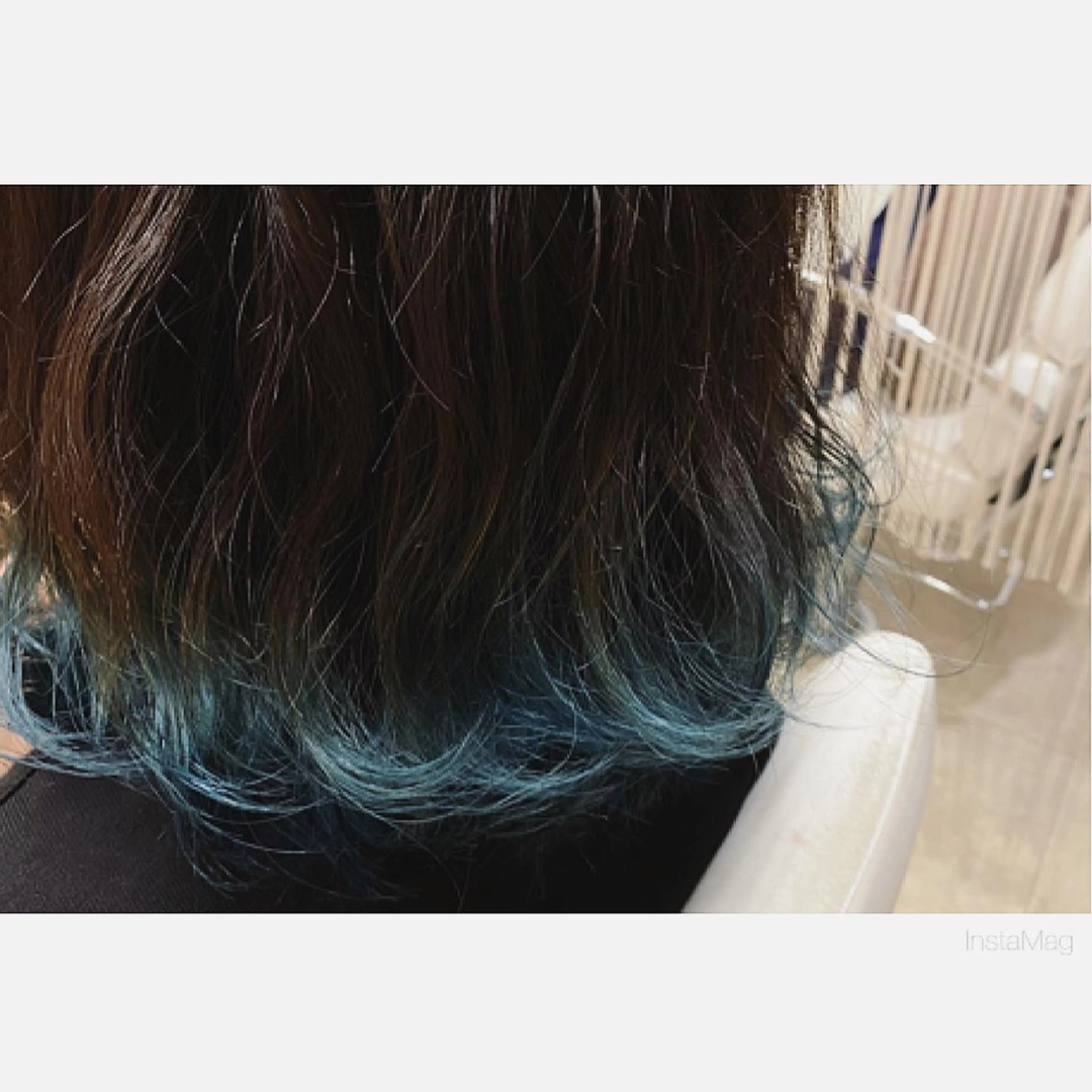 ミディアム カラー カット ヘアカラー 岩間 香純のヘアスタイル