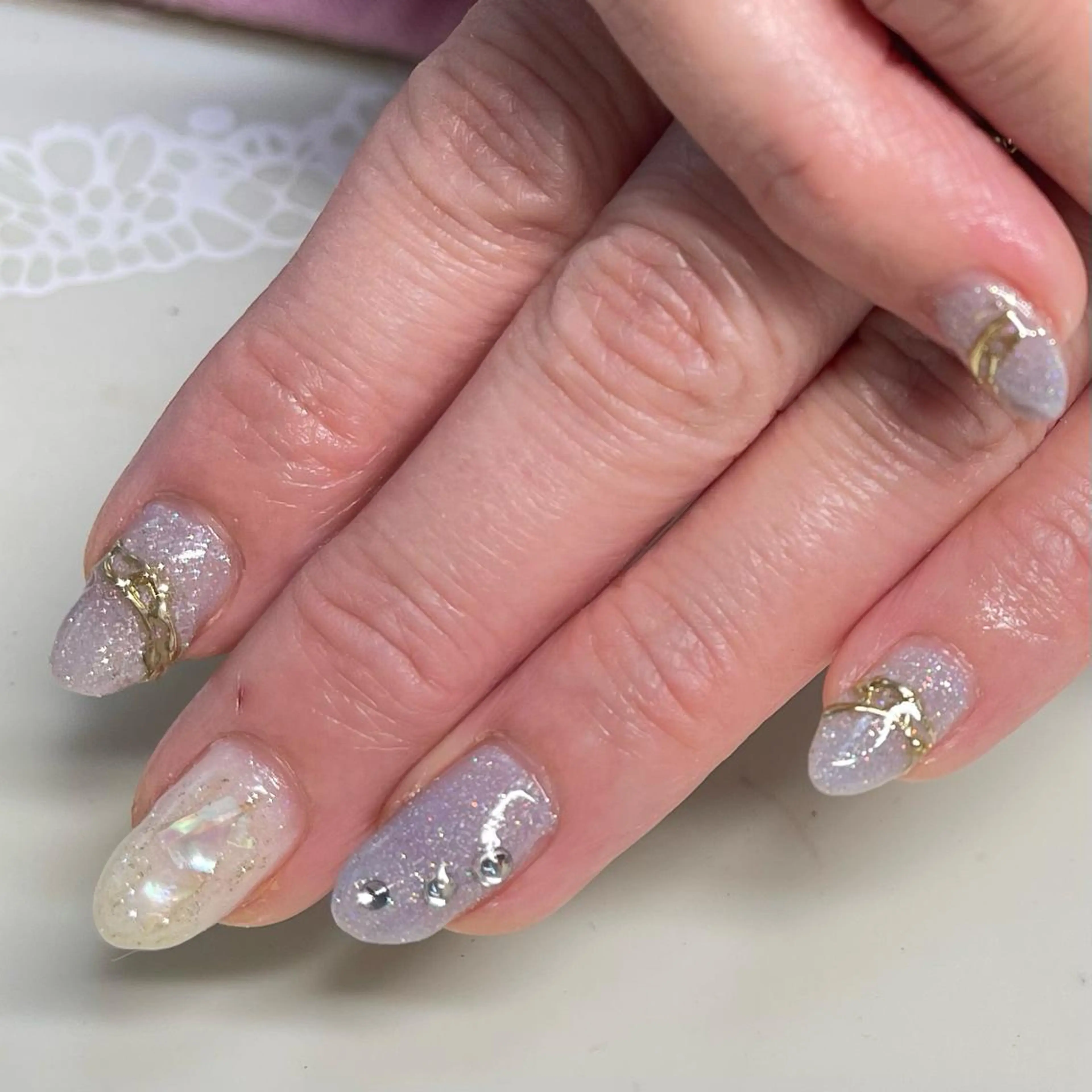 ネイル アートネイル キラキラネイル ミラーネイル Flora nailのネイルデザイン