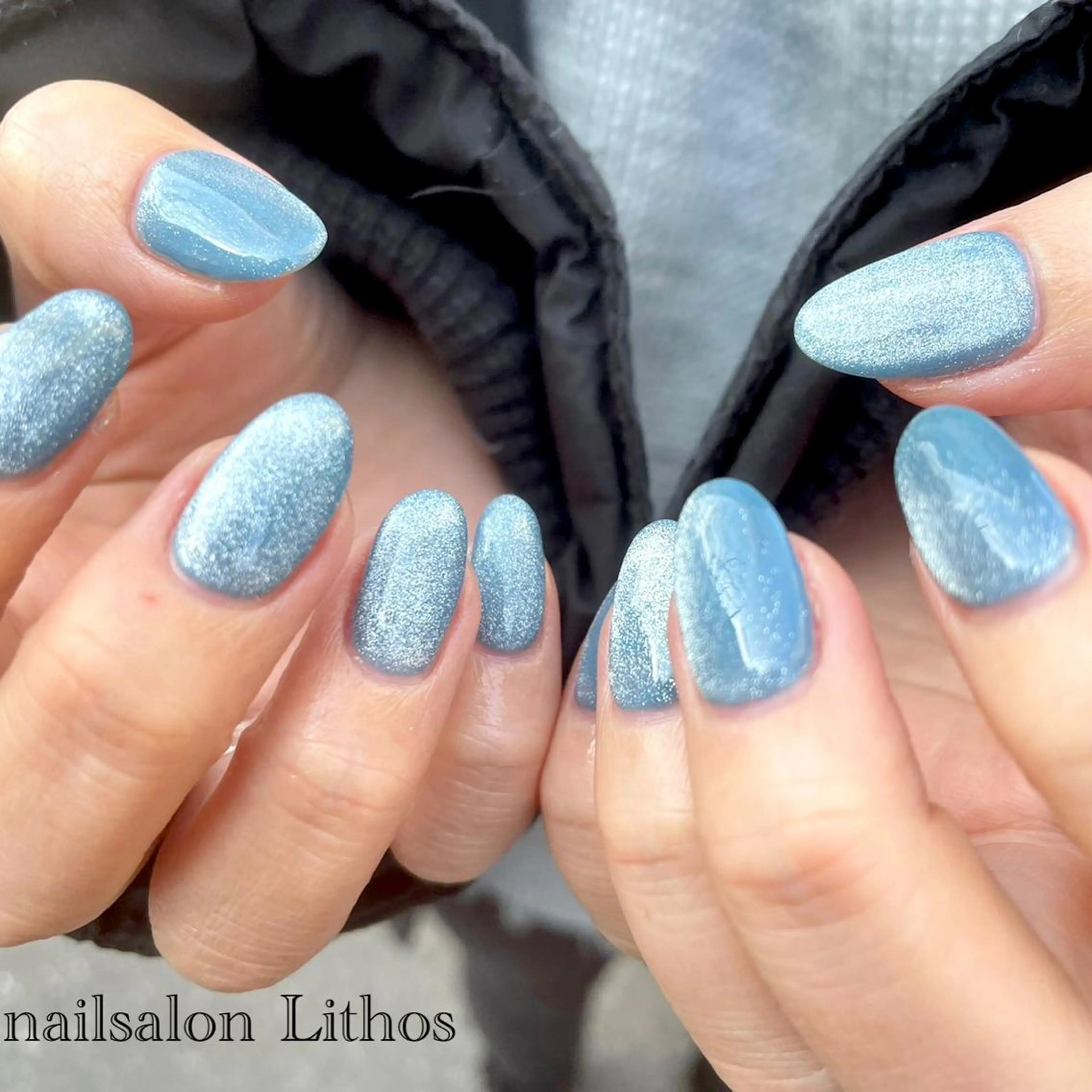 ネイル 水色 マグネットネイル ハンドネイル nailsalon Lithos所属・nailsalon Recontreのネイルデザイン