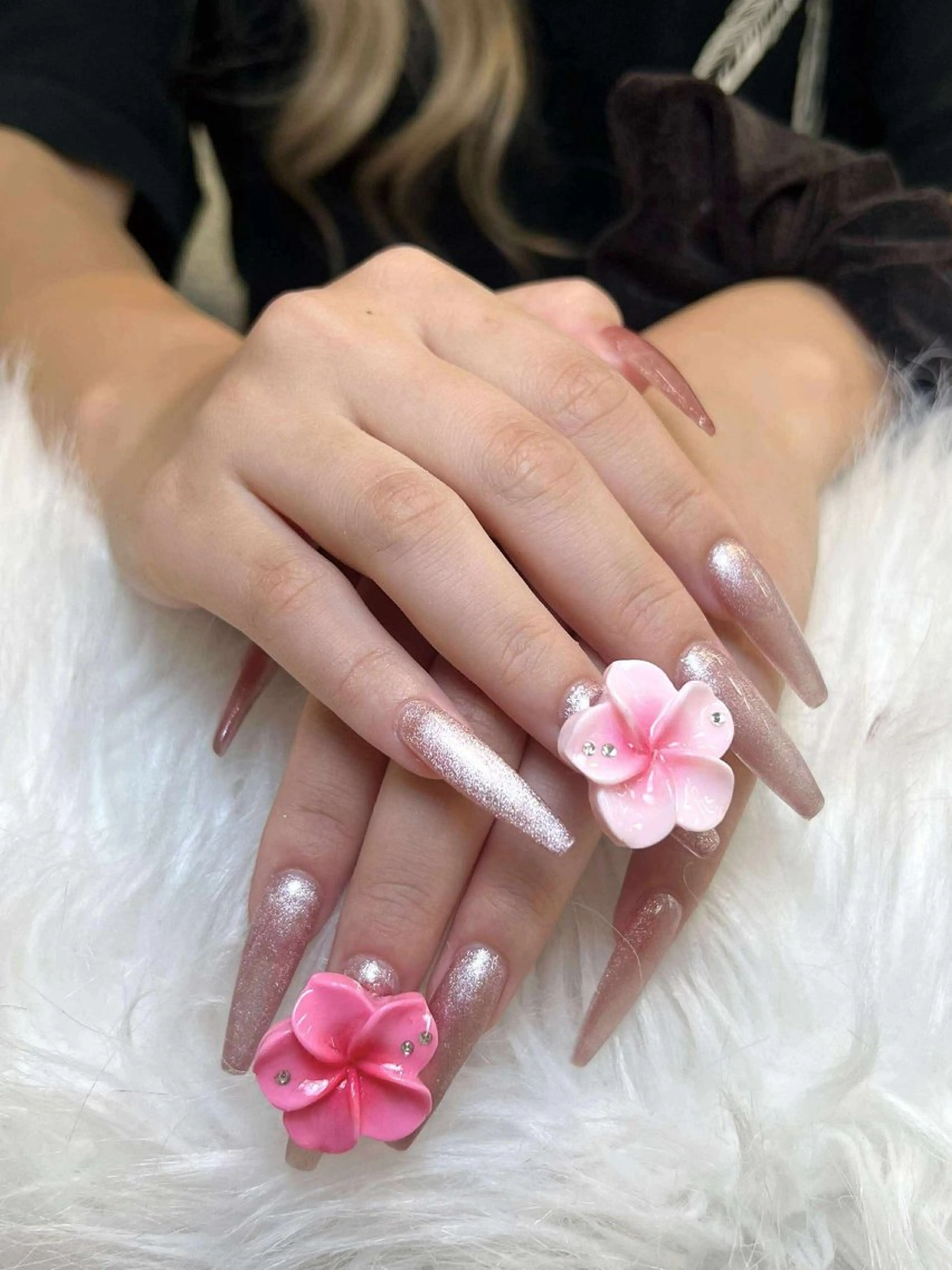 ネイル アートネイル 成人式 ジェルネイル ニュアンスネイル 夏ネイル ハンドネイル Jenn Nail Shinokuboのネイルデザイン