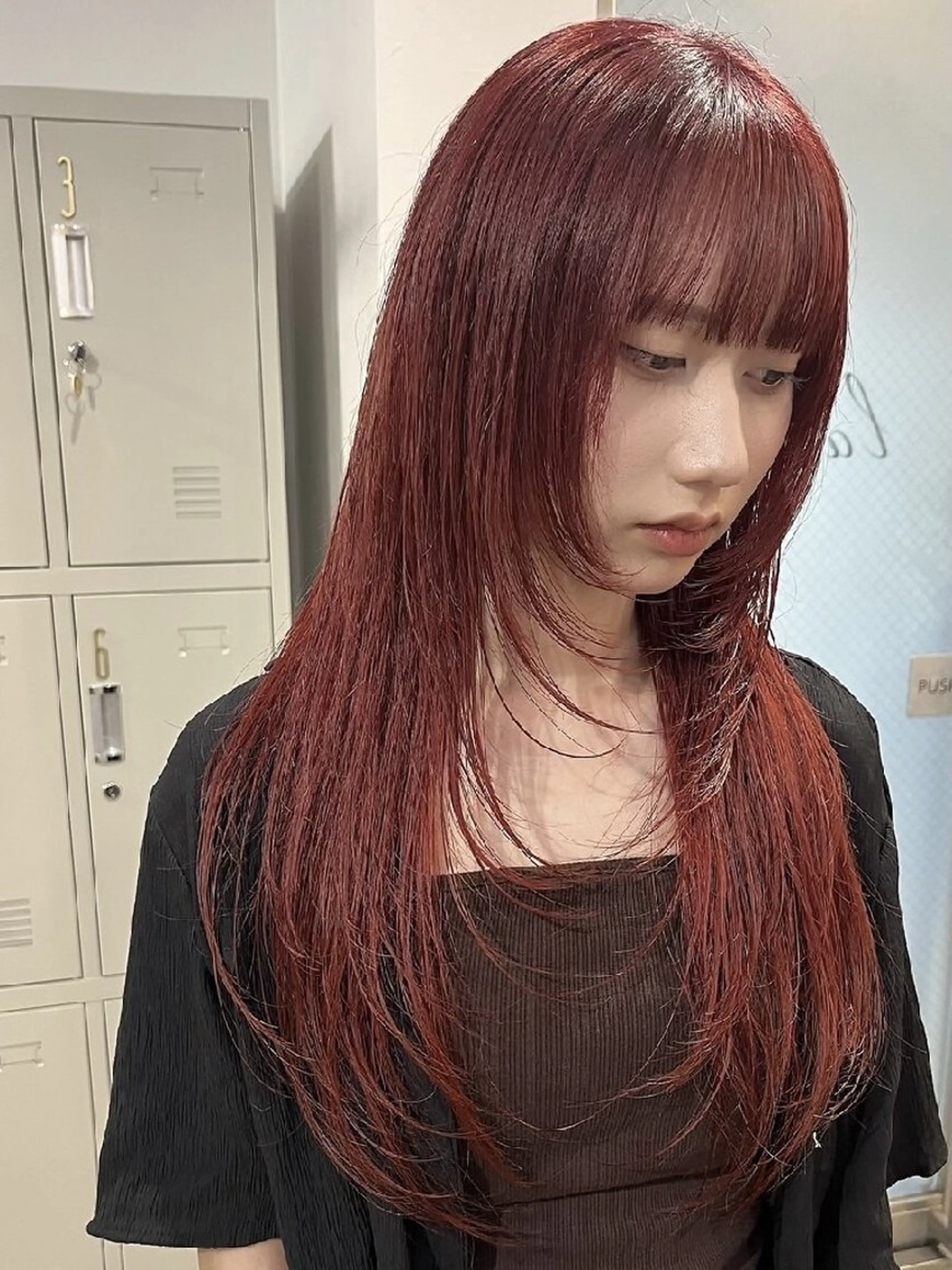 ロング カラー ブリーチ ダブルカラー グレージュ インナーカラー ブリーチなしカラー カット ヘアカラー mood hair salonのヘアスタイル