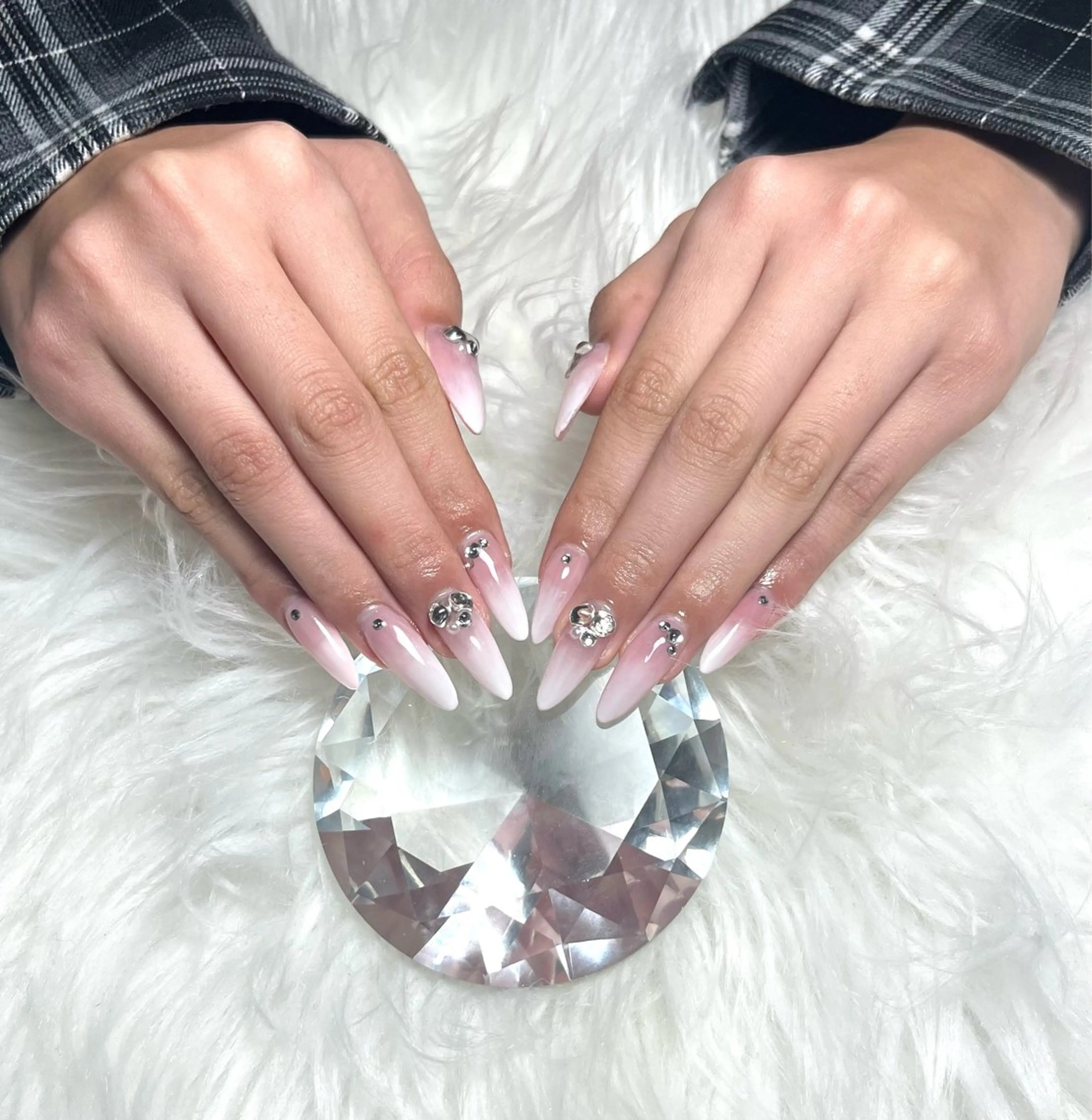 ネイル ハンドネイル lisse所属・野村 歩弥のネイルデザイン