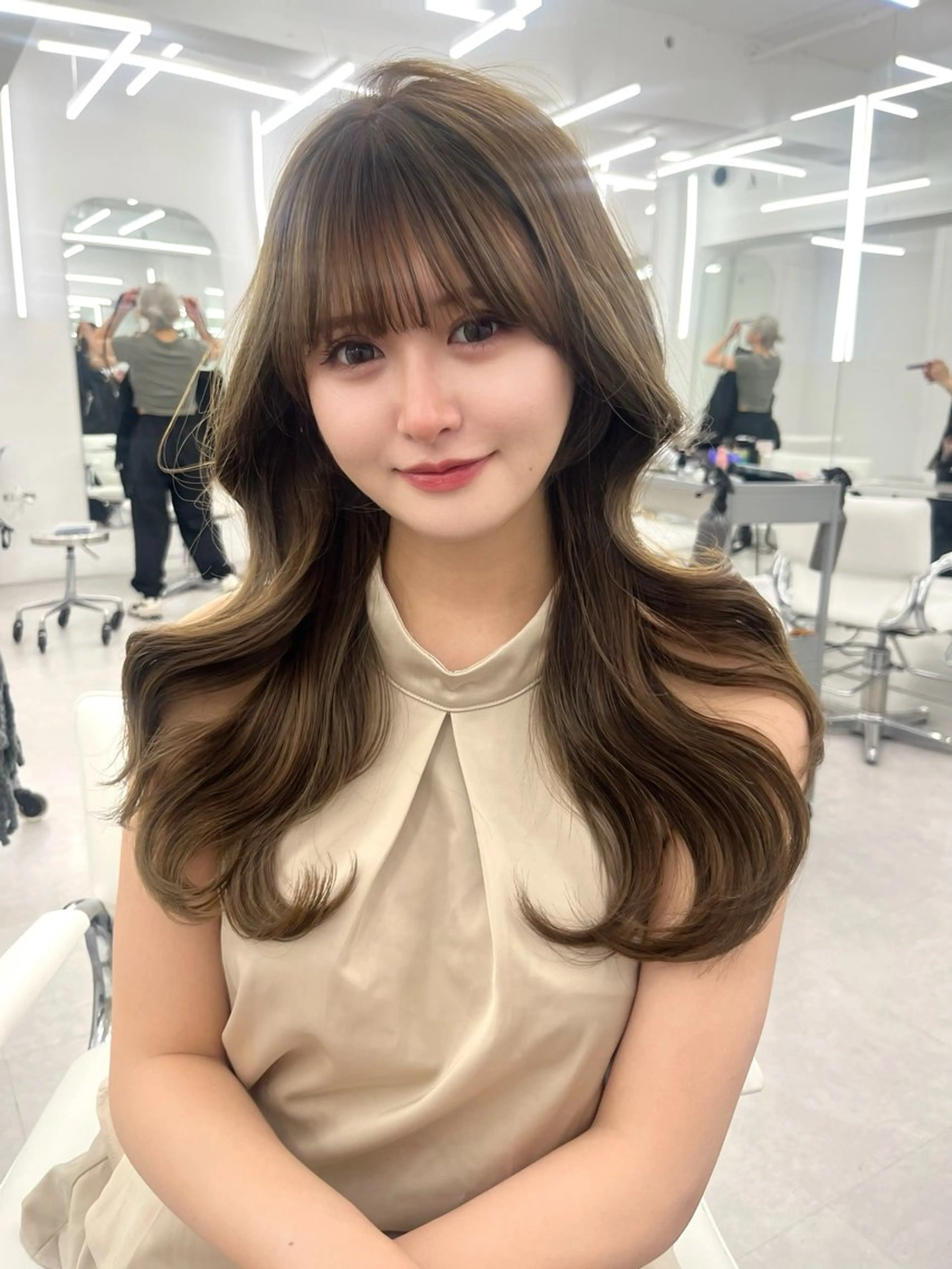 セミロング カラー アッシュ ベージュカラー 黒髪 ブリーチ ブルーカラー 透明感カラー💕 kanatoのヘアスタイル