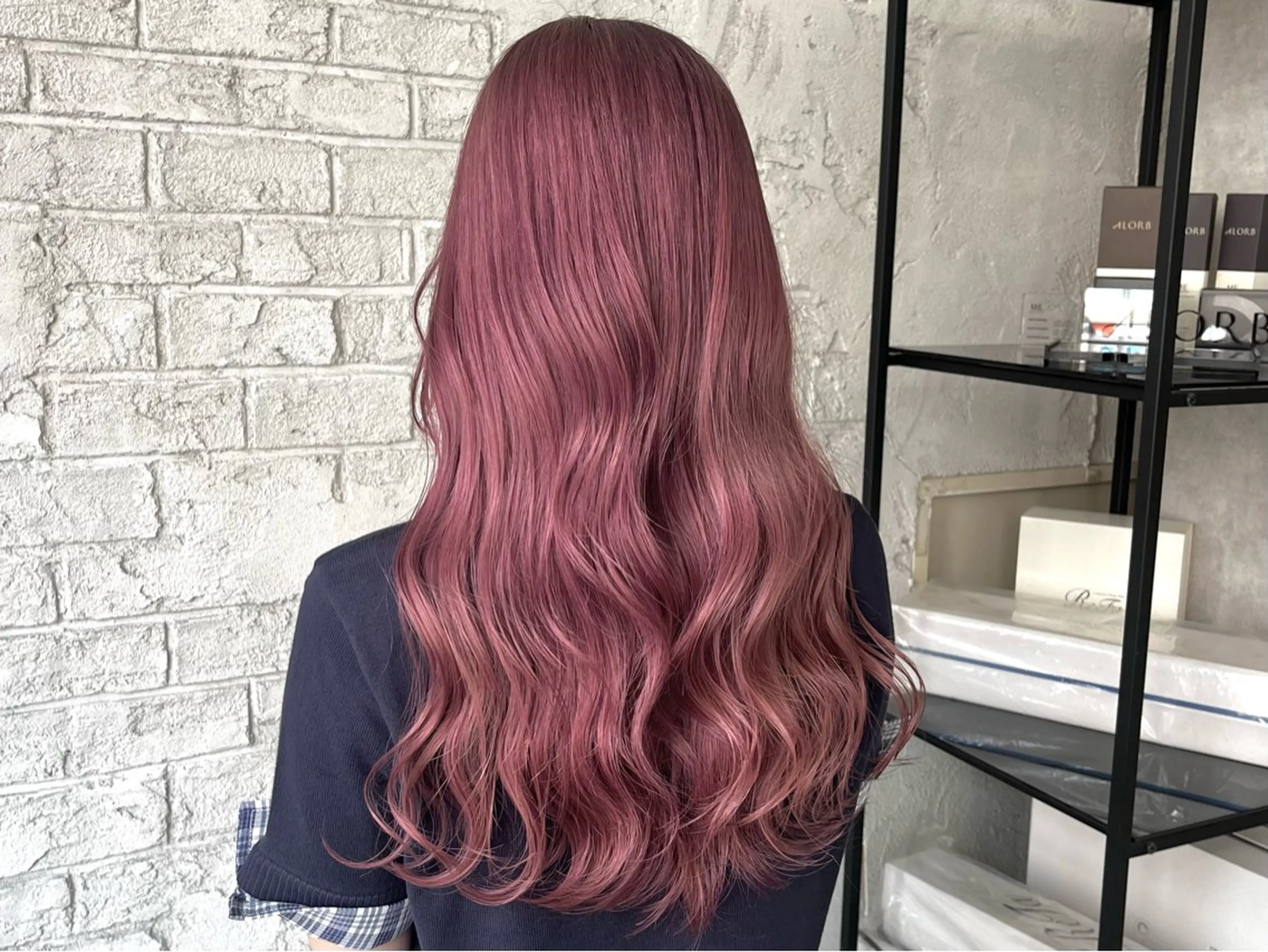 ロング ピンクラベンダー ヘアカラー 艶髪ブリーチカラー 💗manaka💗のヘアスタイル