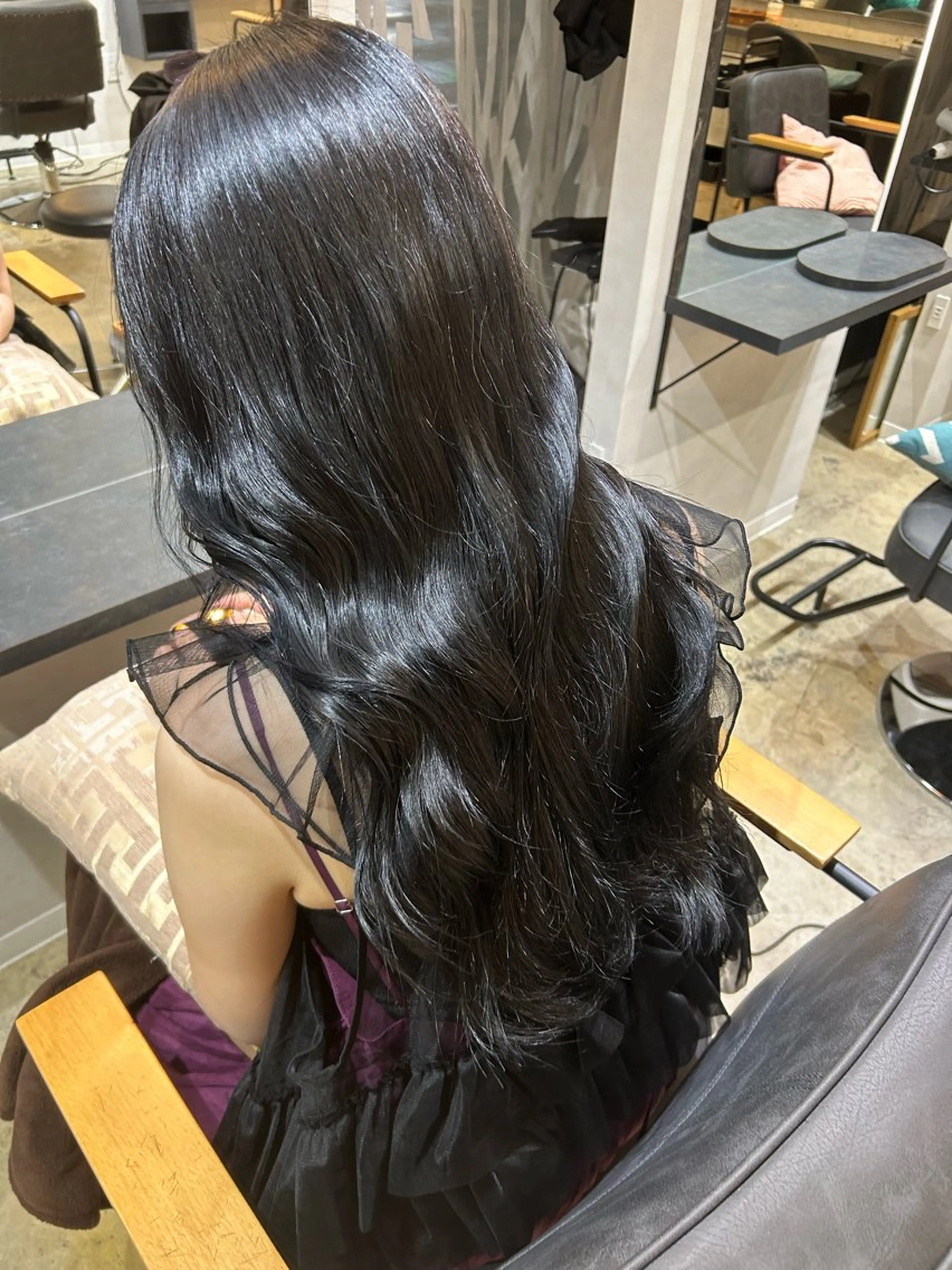 カット＋ダメージレス艶髪ワンカラー＋トリートメントの写真
