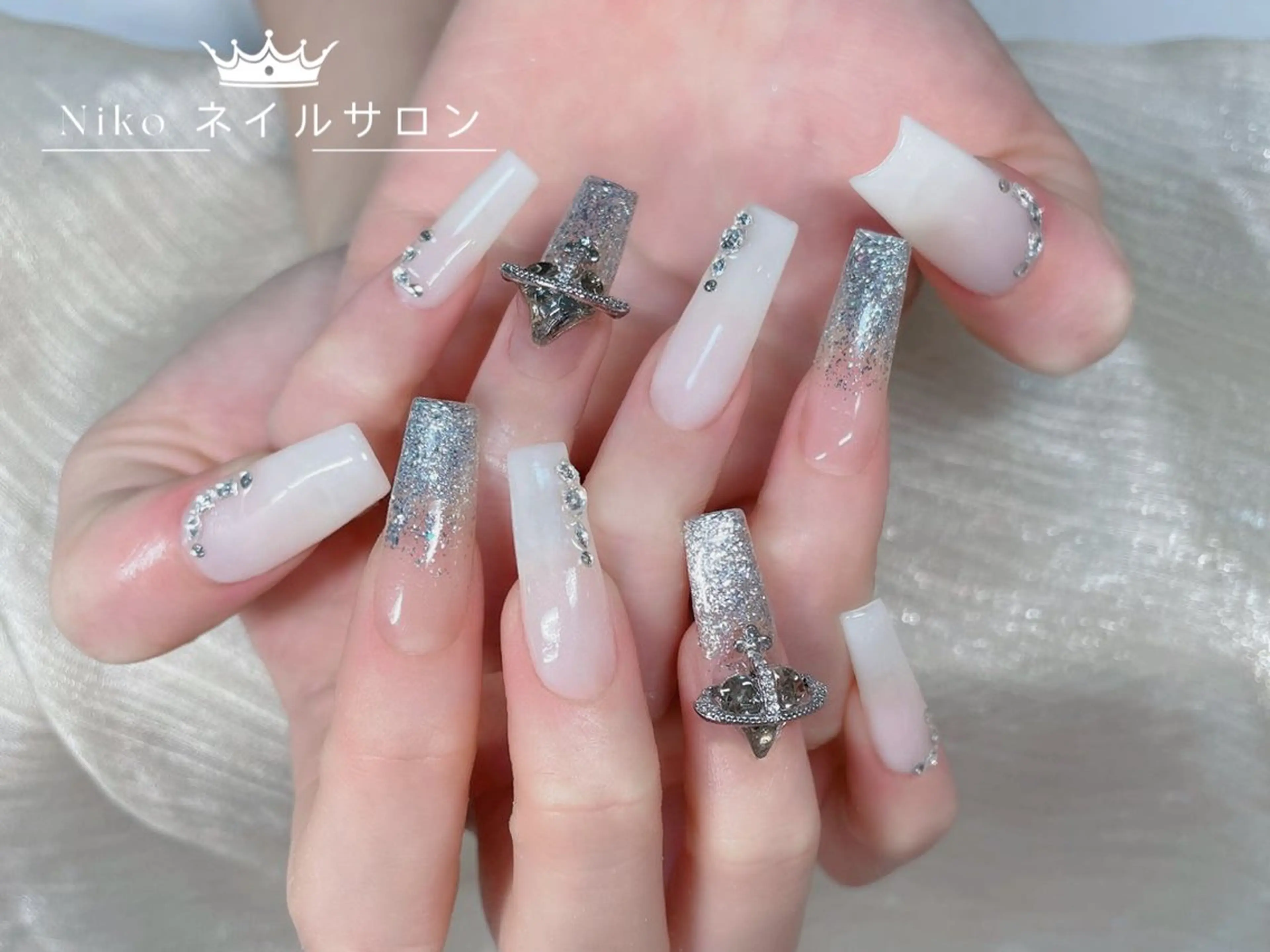 ネイル 長さ出し フットネイル フレンチネイル ジェルネイル 韓国ネイル Niko nailサロンのネイルデザイン
