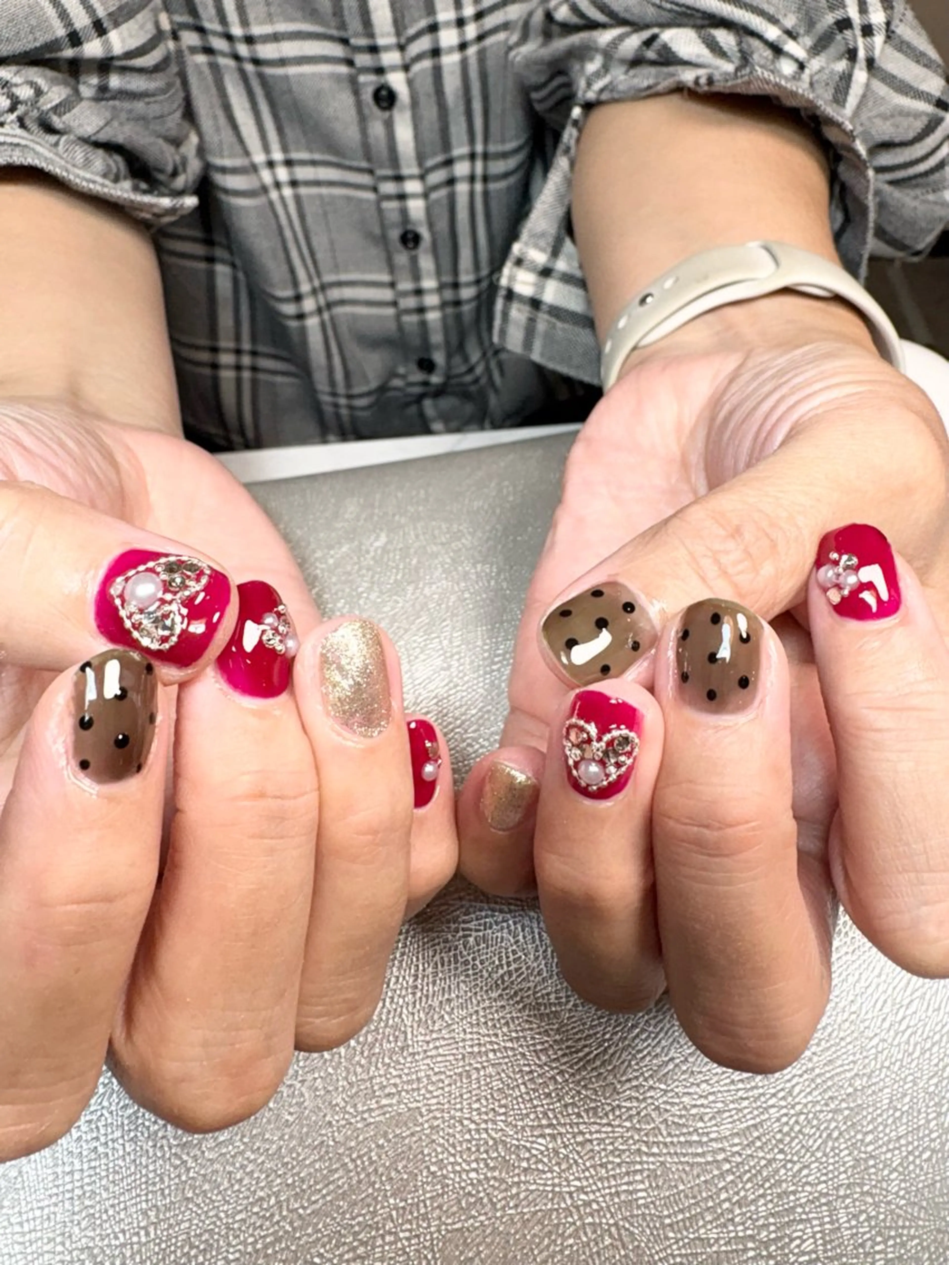 ネイル ドット ハート キラキラネイル ショートネイル ハンドネイル nailsalon Lumieのネイルデザイン