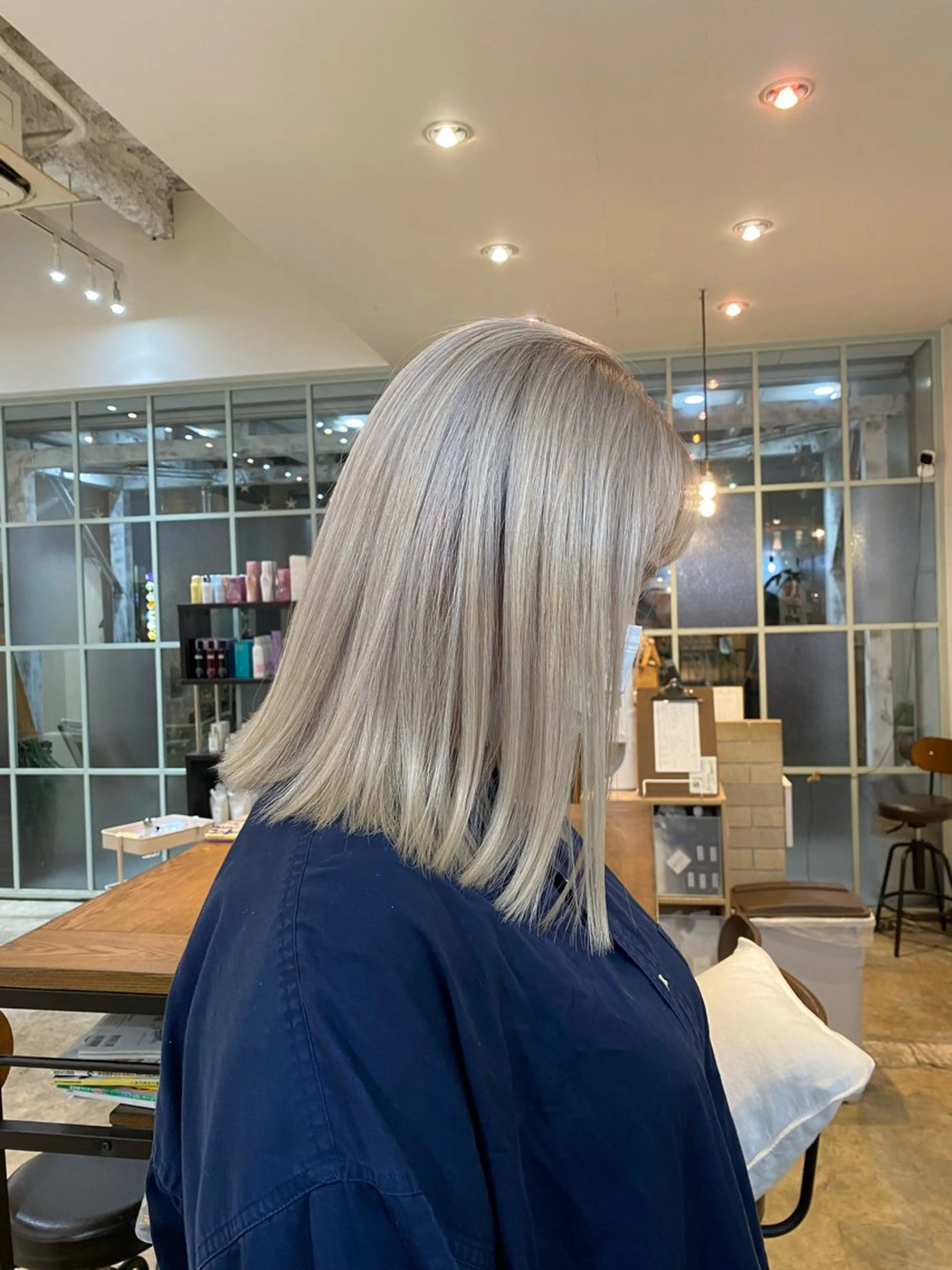 ミディアム カラー カット ヘアカラー トリートメント 入江 允のヘアスタイル