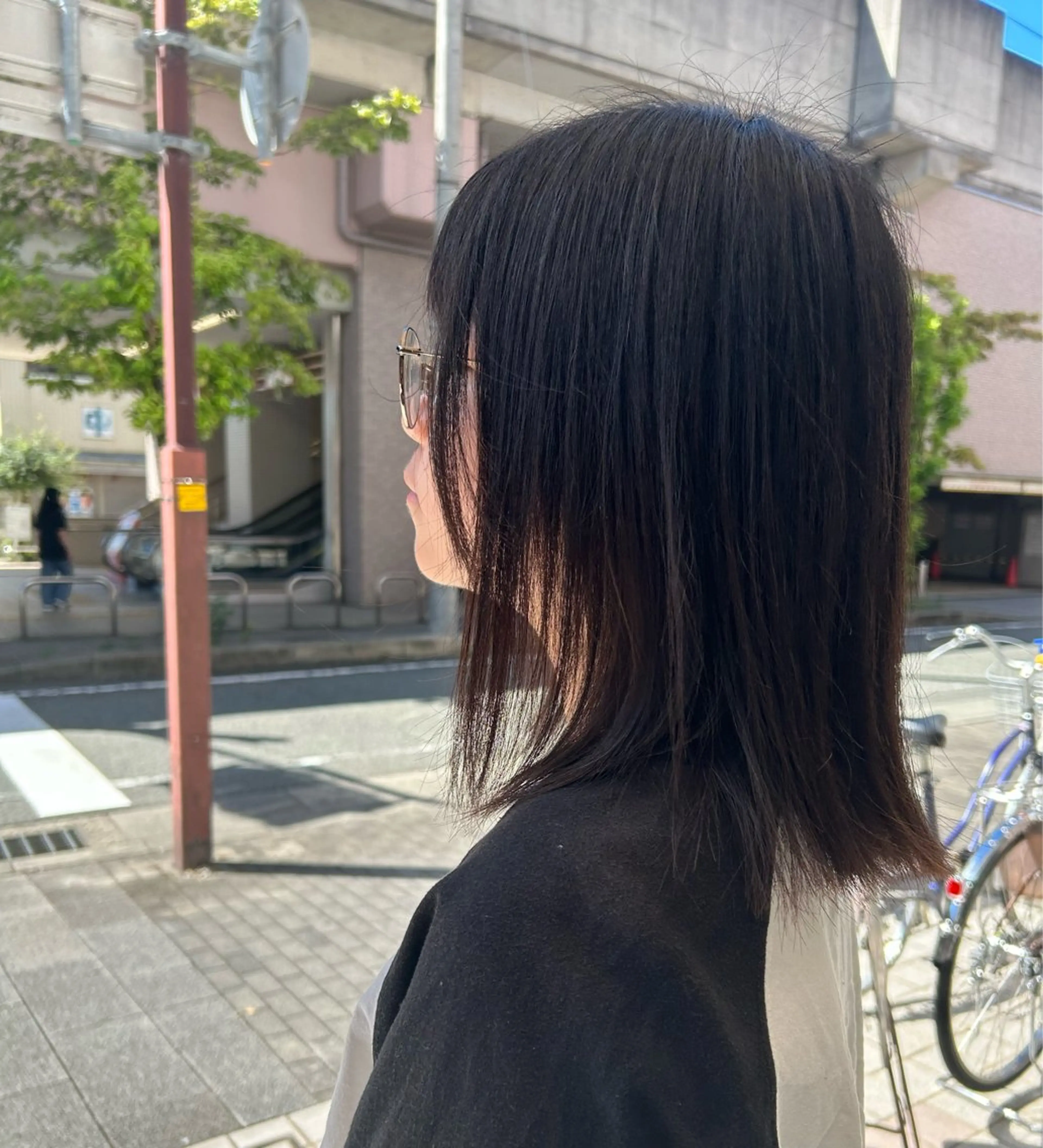 ミディアム 顔周りカット aeruキセラ川西店所属・小鹿 珠希のヘアスタイル