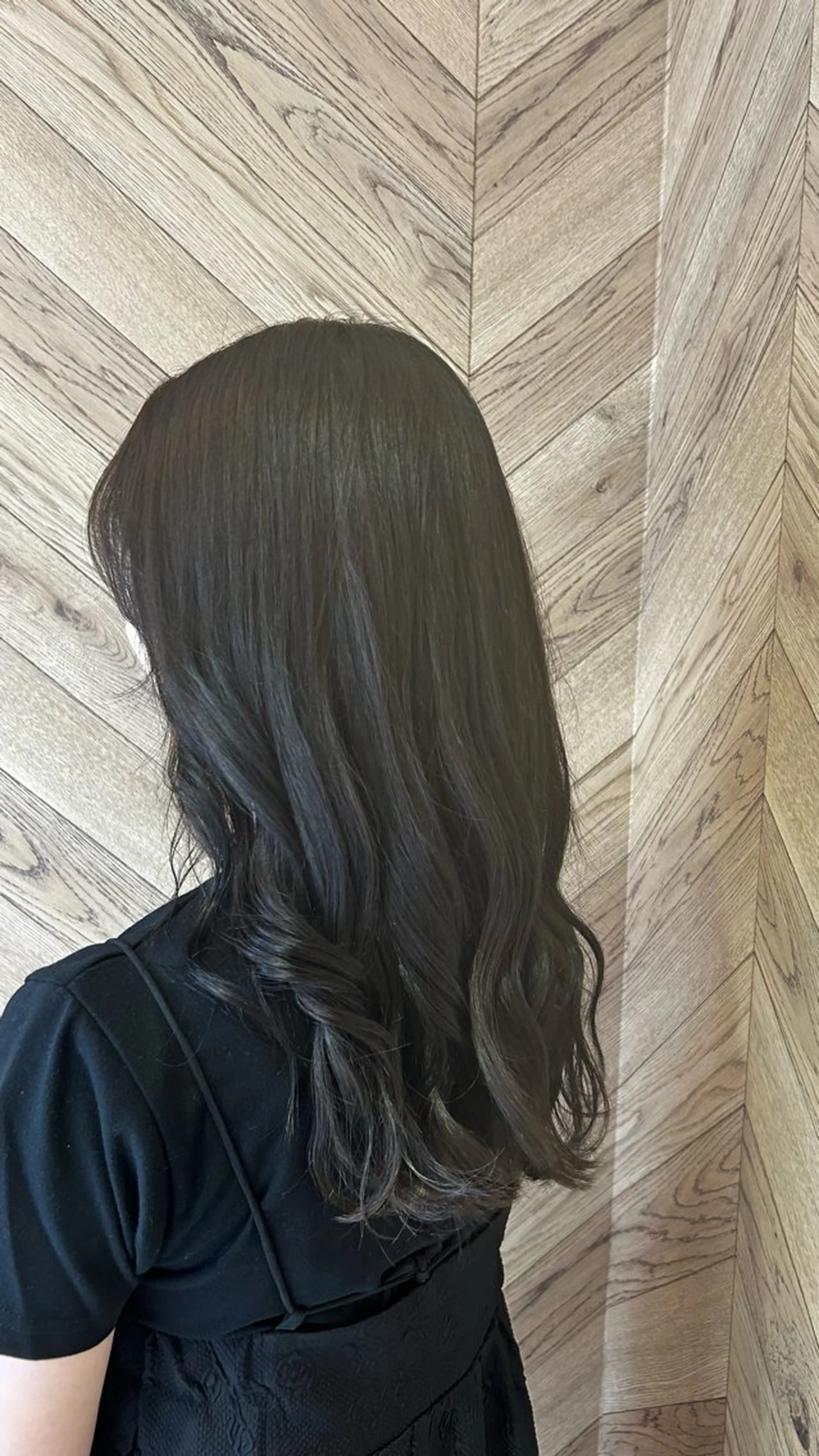 セミロング カラー ヘアカラー ☁️FERIAあべの Rin☁️のヘアスタイル