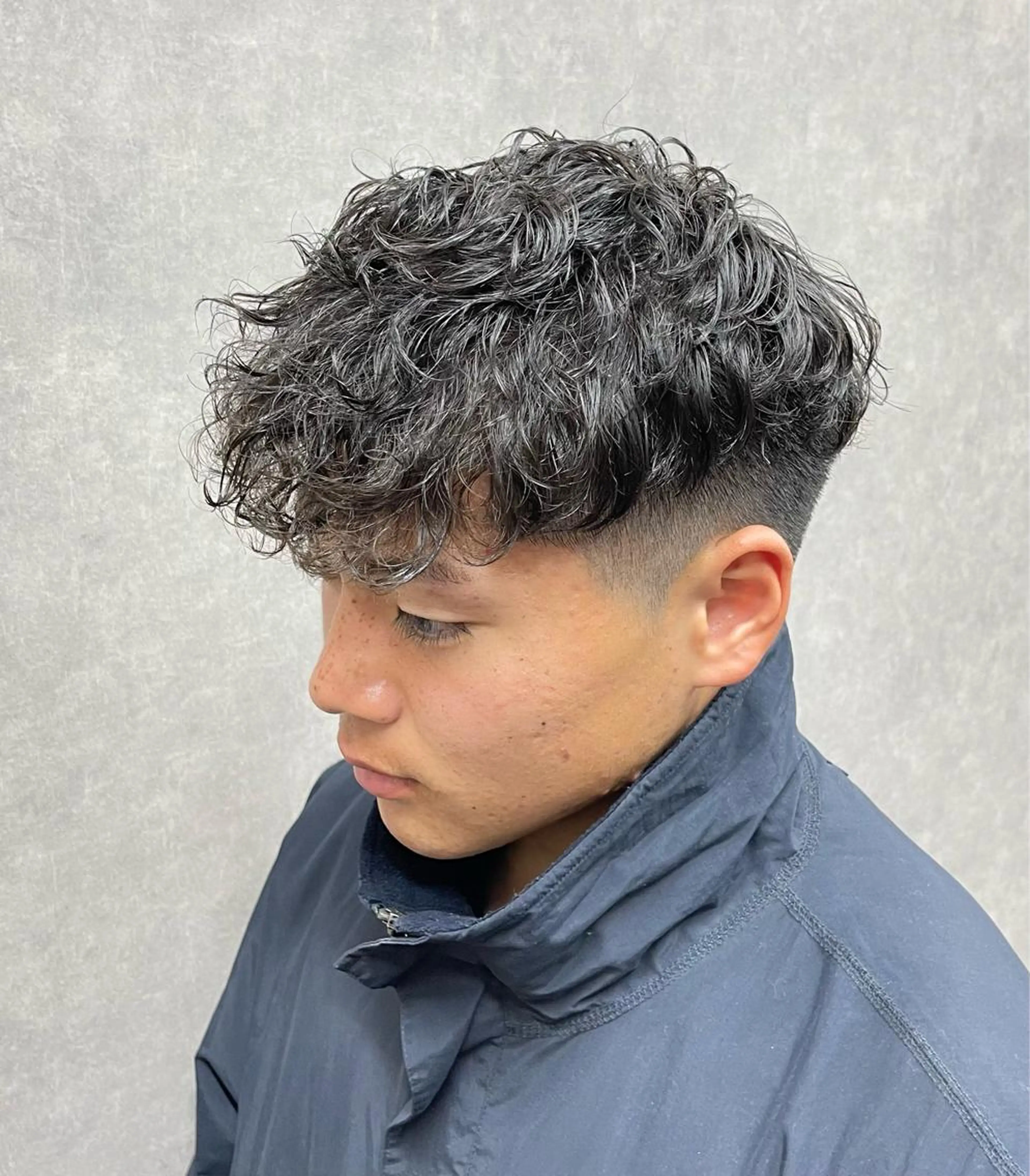 【学生限定！】✨メンズカット＋パーマ✨（特殊パーマ＋¥2300）¥14,000→¥7,700❗️※平日のみの写真