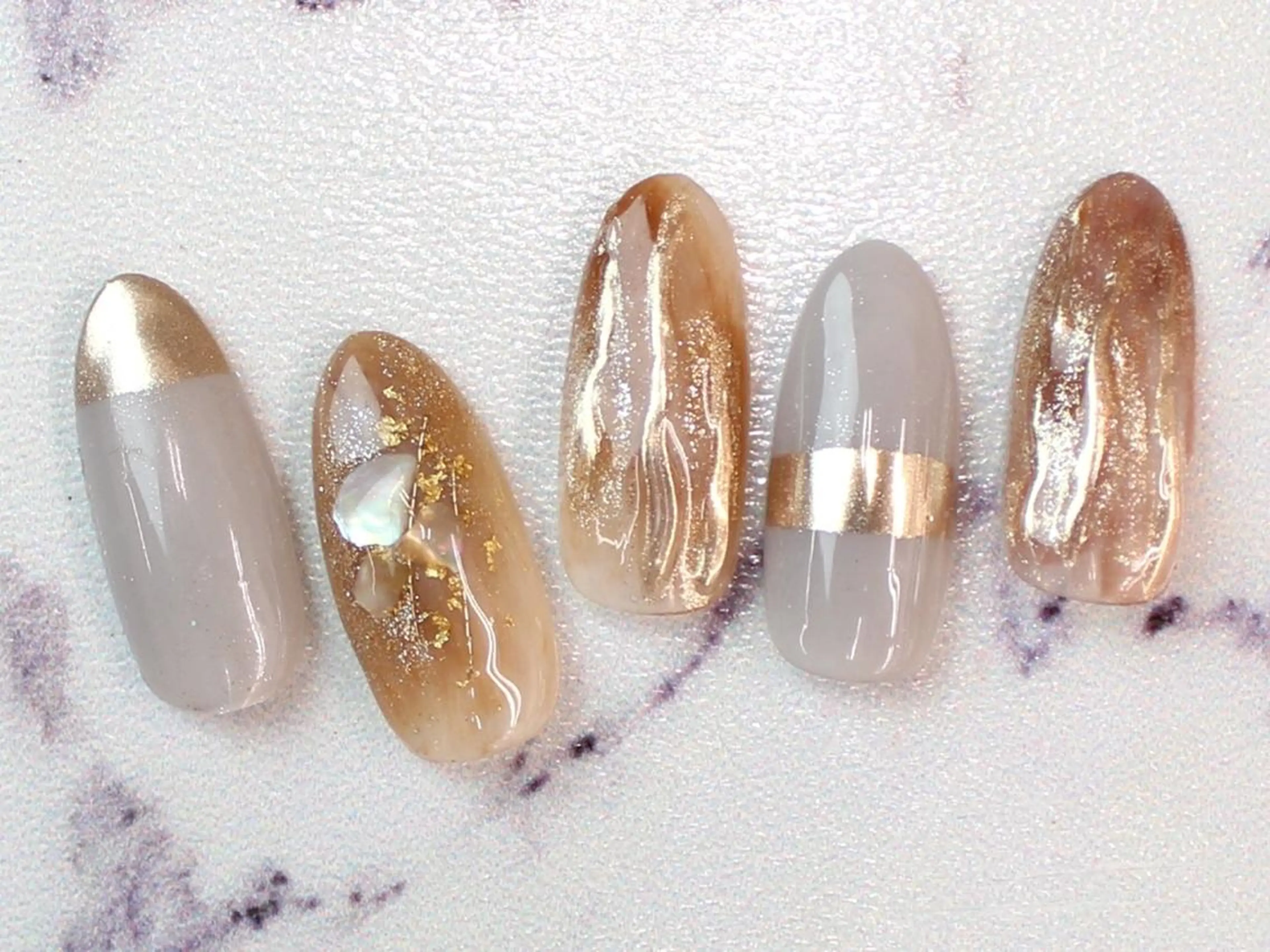 ネイル ニュアンスネイル vimore ネイルサロンのネイルデザイン