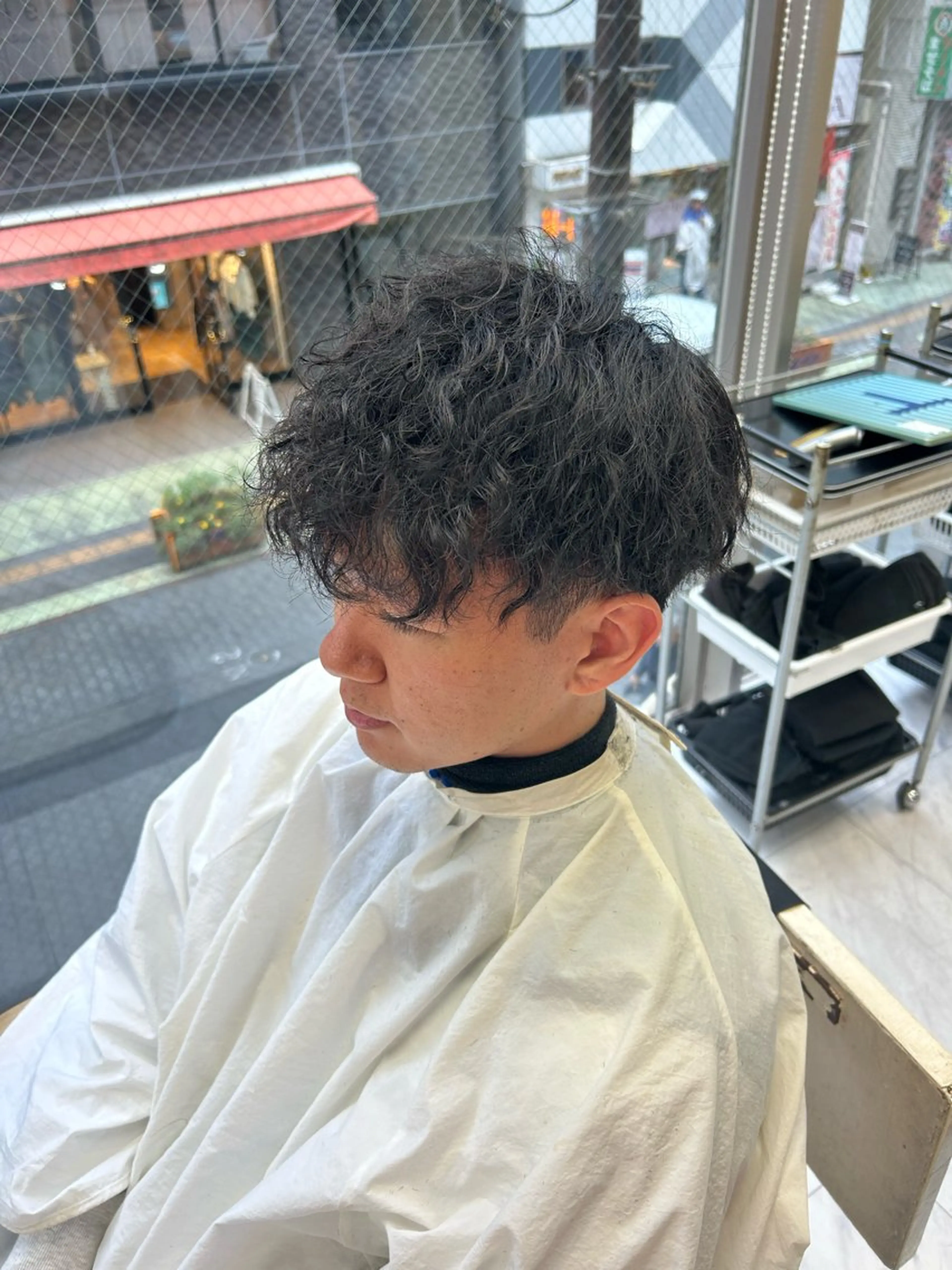 ショート パーマ メンズ メンズパーマ メンズツイストパーマ ツイストパーマ カット パーマ トリートメント メンズパーマ 💈後閑和真💈のヘアスタイル