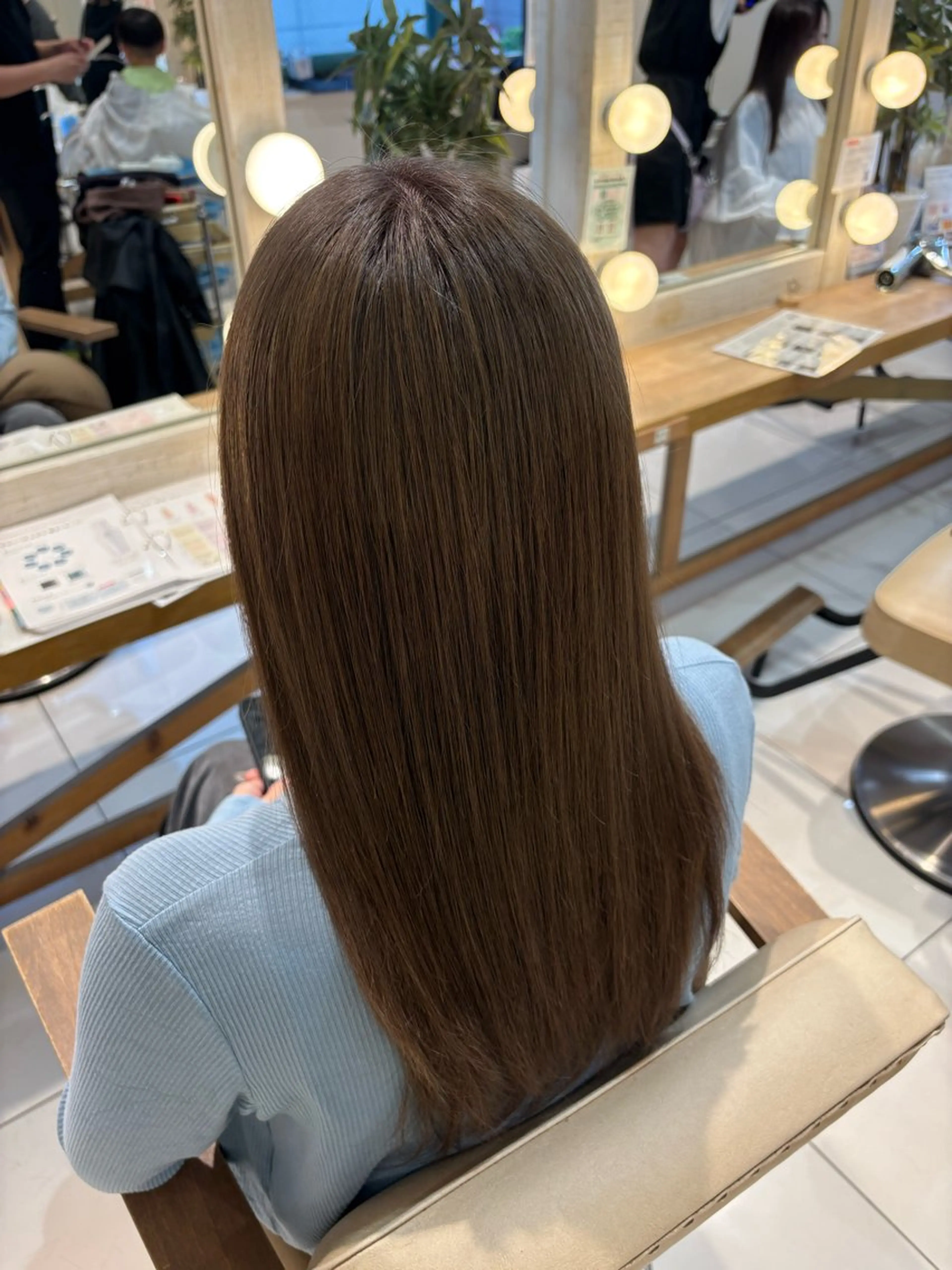 ブリーチなしワンカラー🫧🩶の写真
