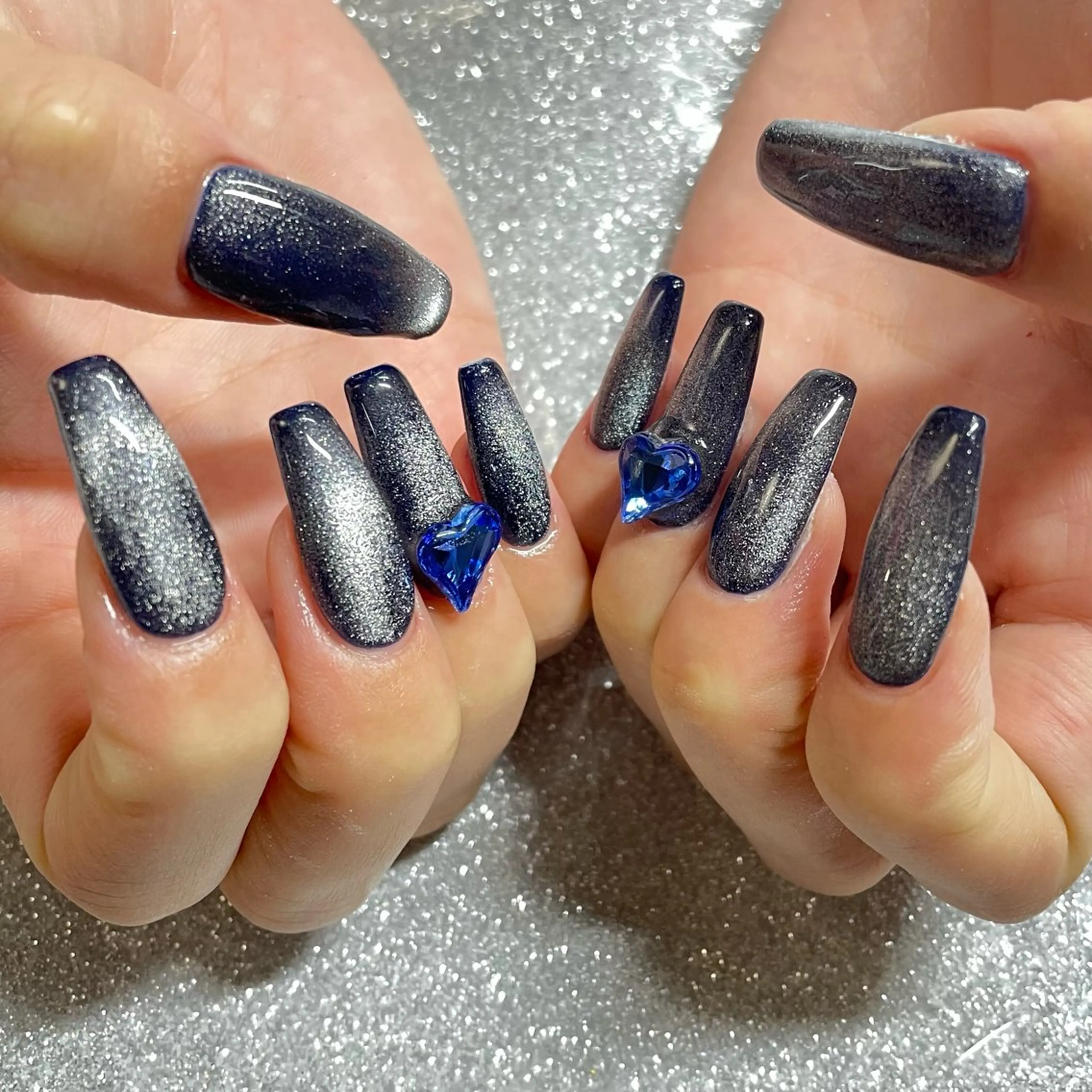 ネイル ハンドネイル VIERU RIRIKA🌻のネイルデザイン