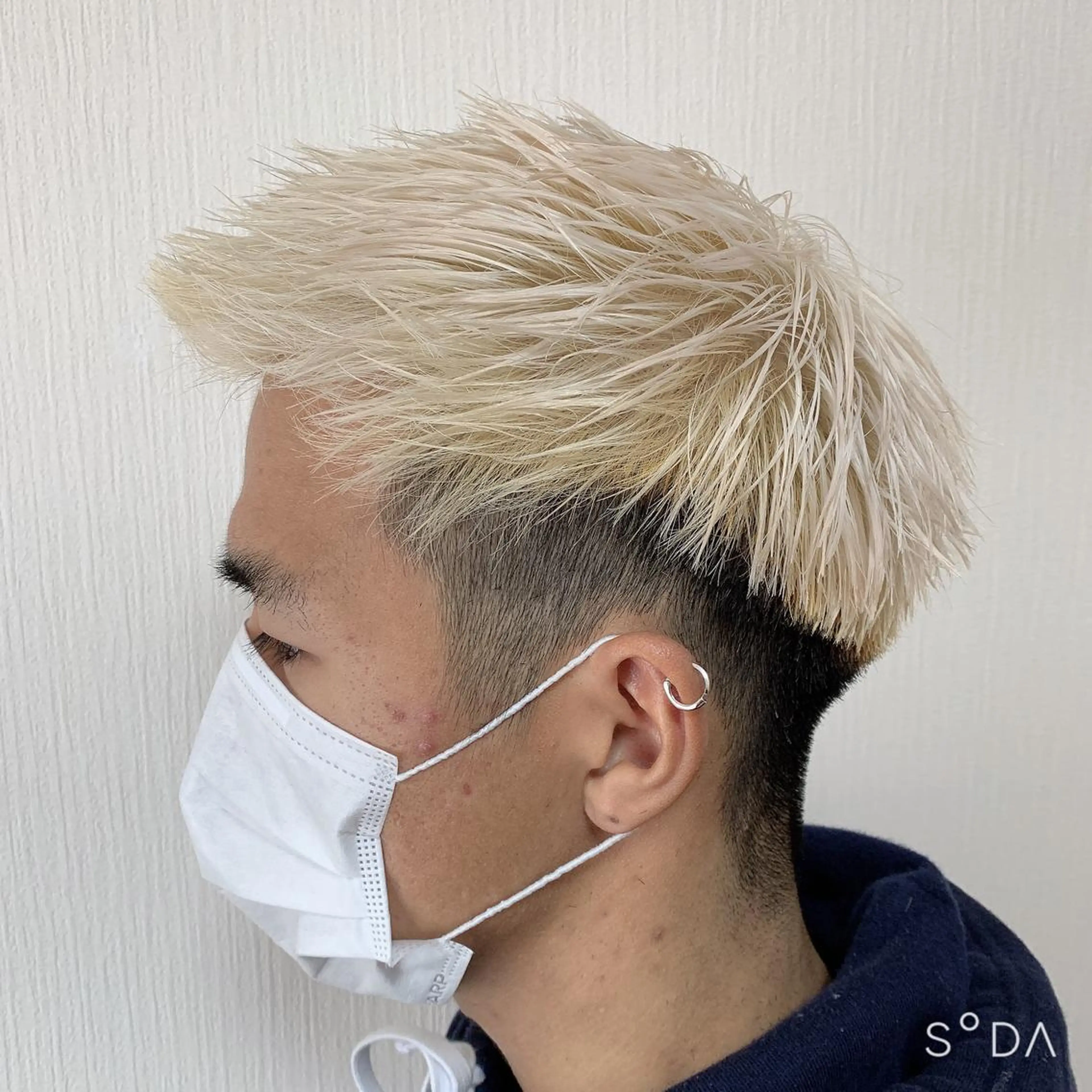 ショート カラー ブリーチ 似合わせカット CECIL hair なんば店所属・メンズパーマ 艶髪☆店長☆有馬のヘアスタイル