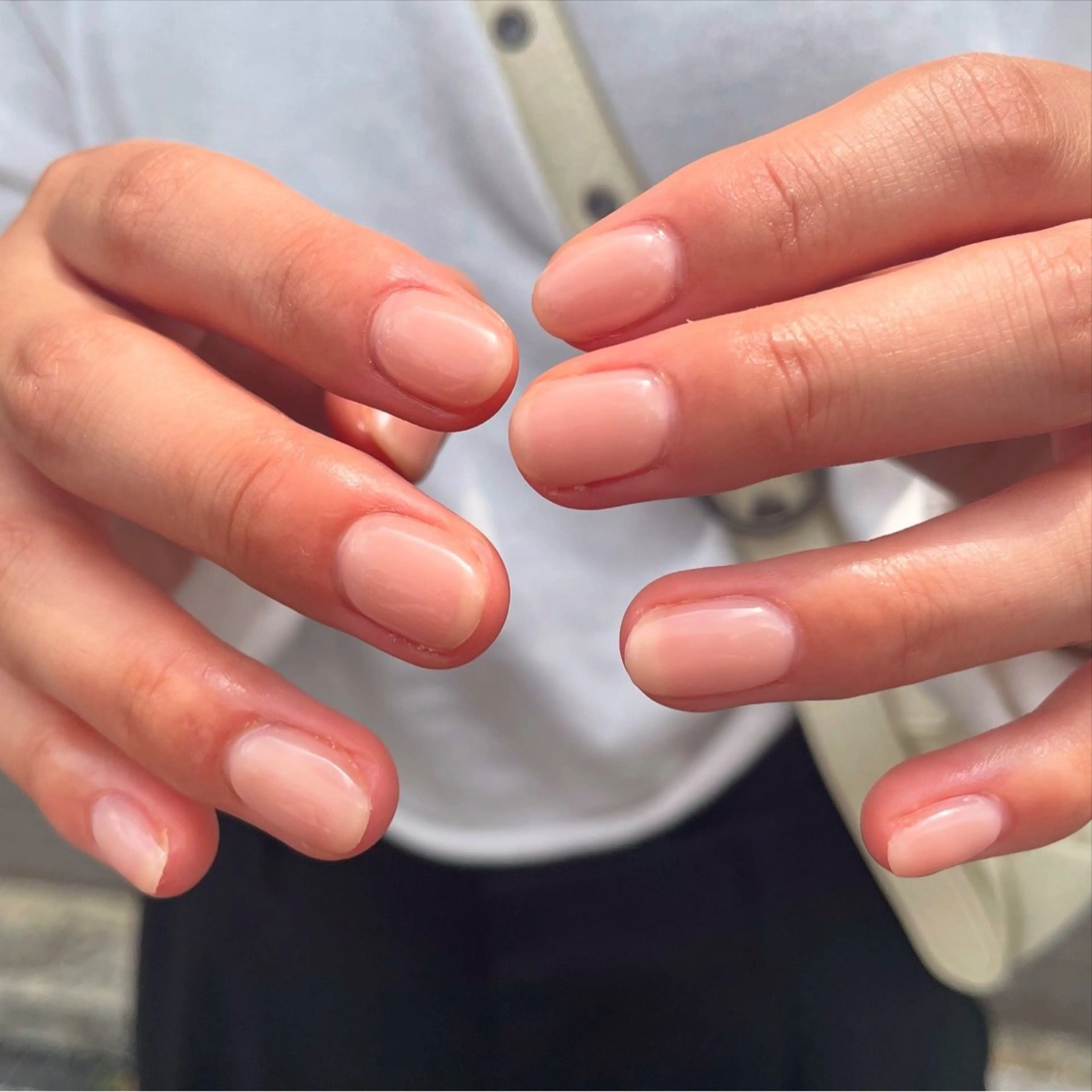 ネイル オフィスネイル ワンカラーネイル シンプルネイル ハンドネイル ハンドケア 🎀NAIL🎀 AI🪄︎︎◝✩のネイルデザイン