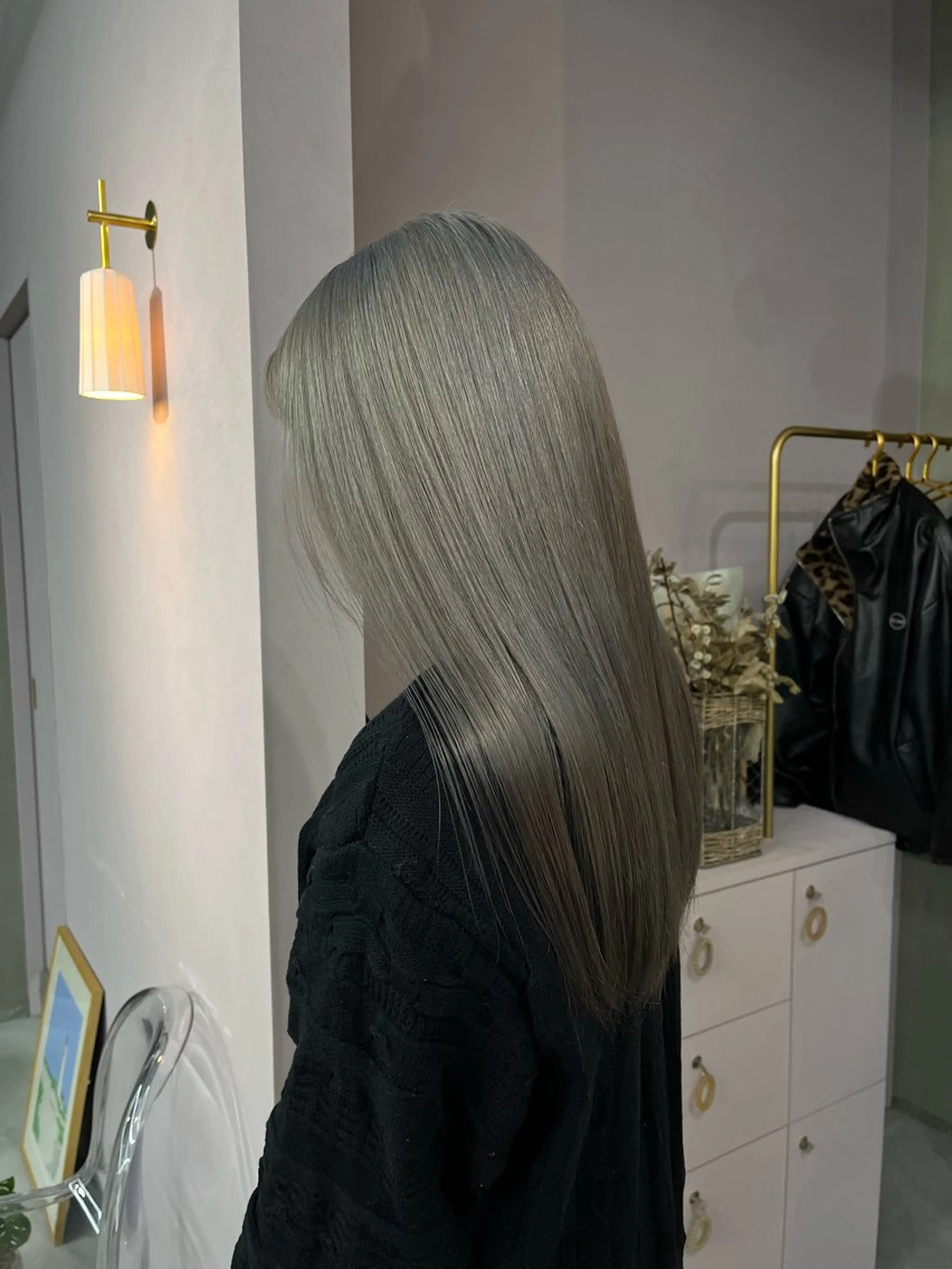 ロング カラー qulim所属・櫻井 はるなのヘアスタイル