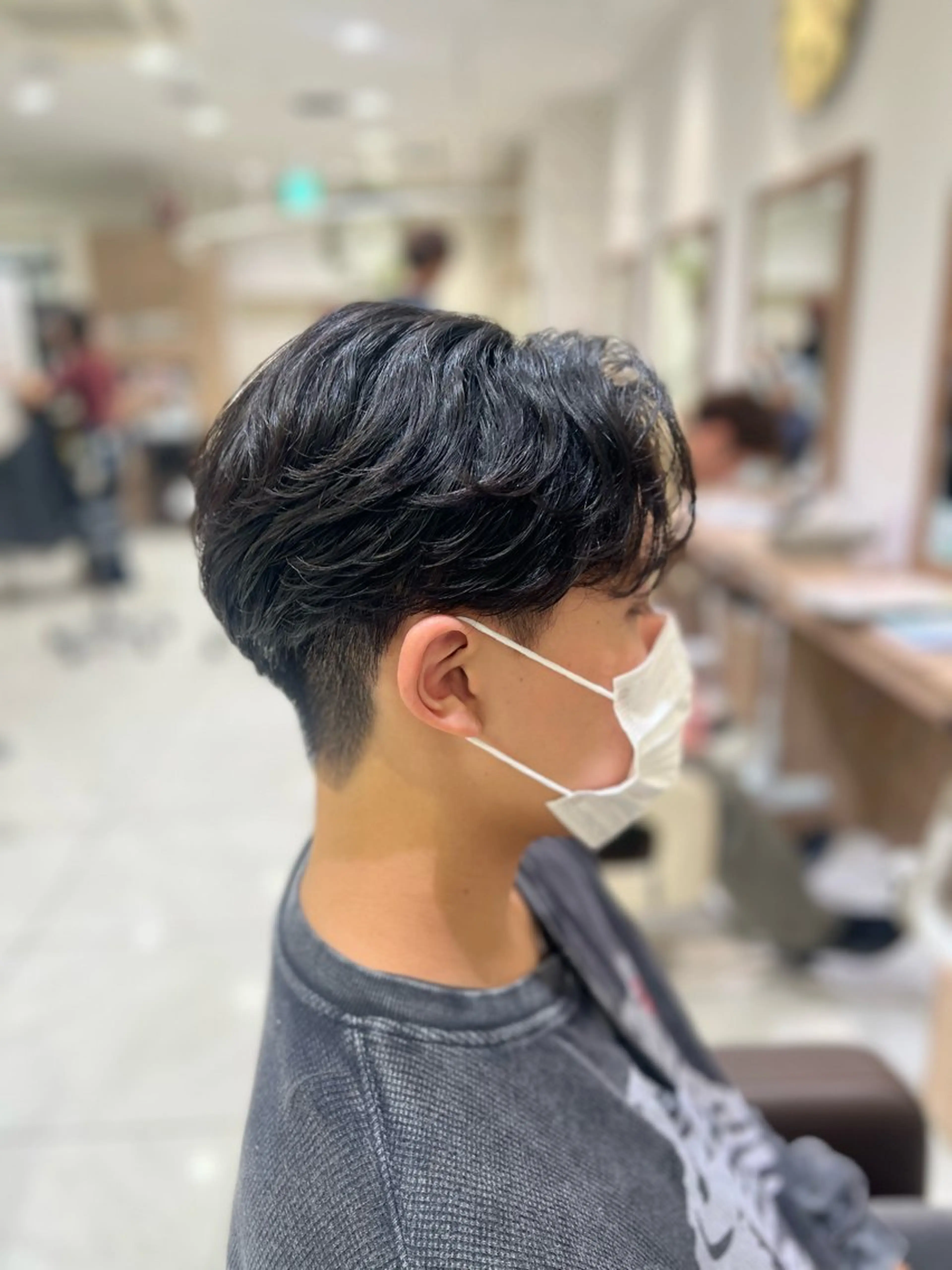 ショート メンズ カット パーマ 中森 玲菜のヘアスタイル
